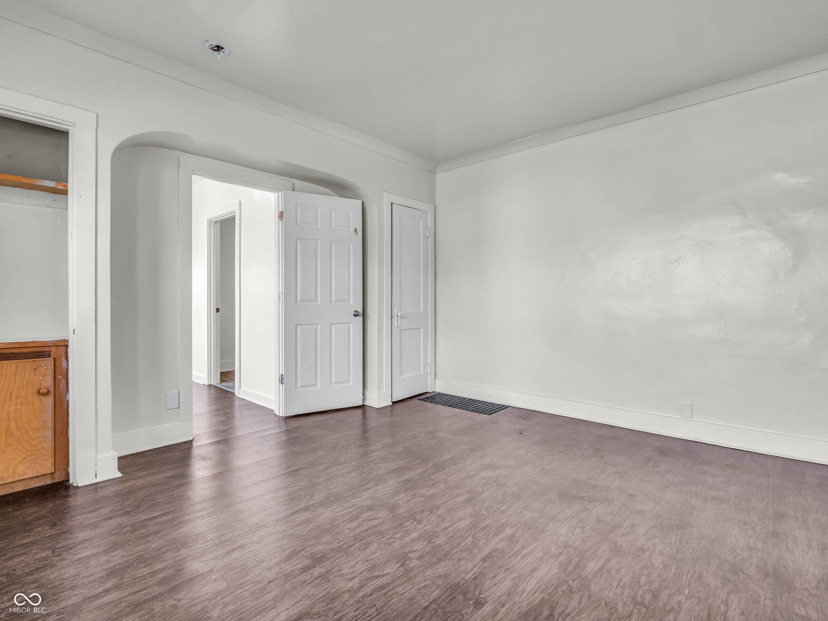 3178 N Capitol Avenue, Indianapolis, IN, 46208 photo 4 of 12