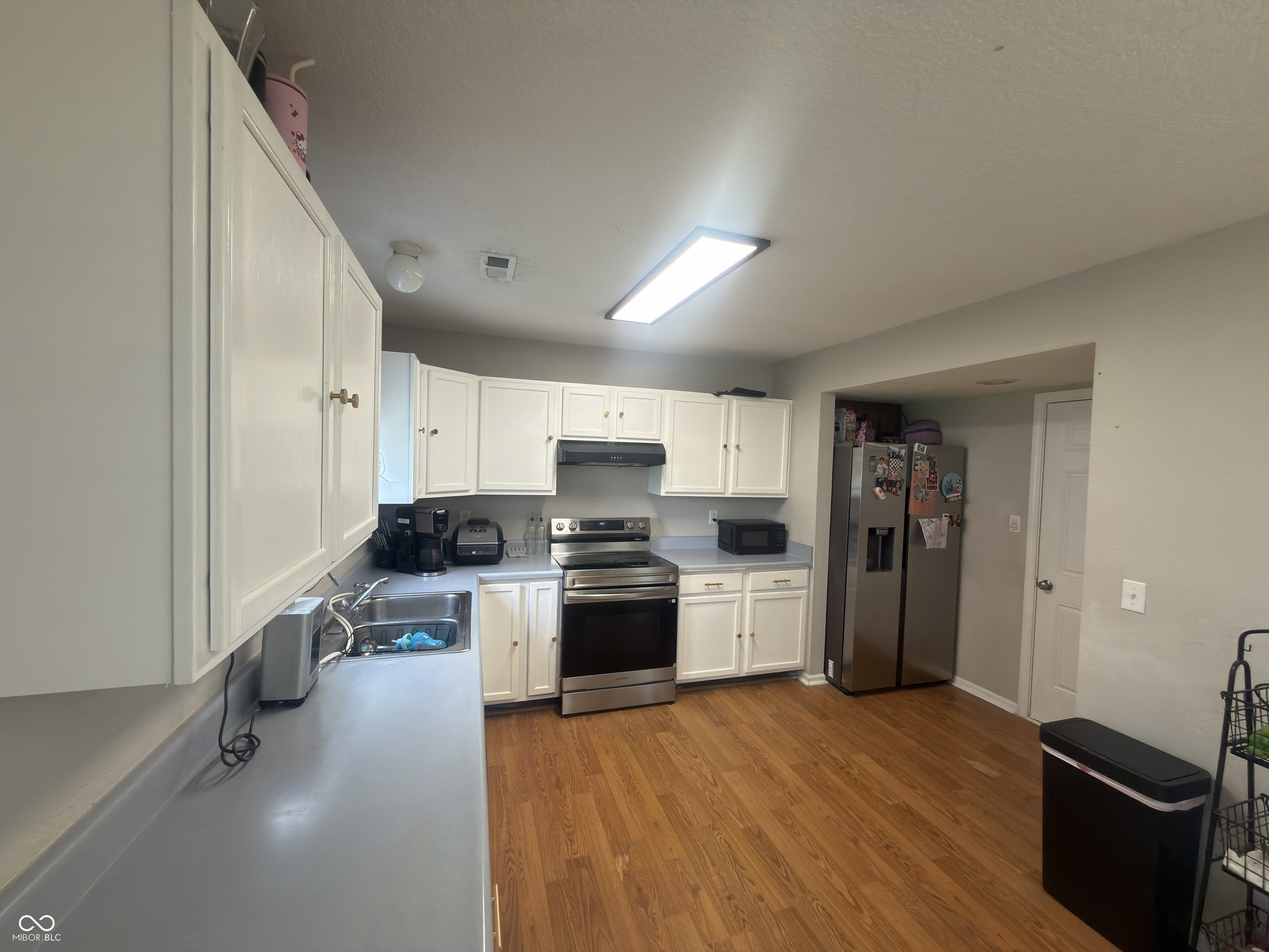 764 Port Drive, Avon, IN, 46123 photo 4 of 8