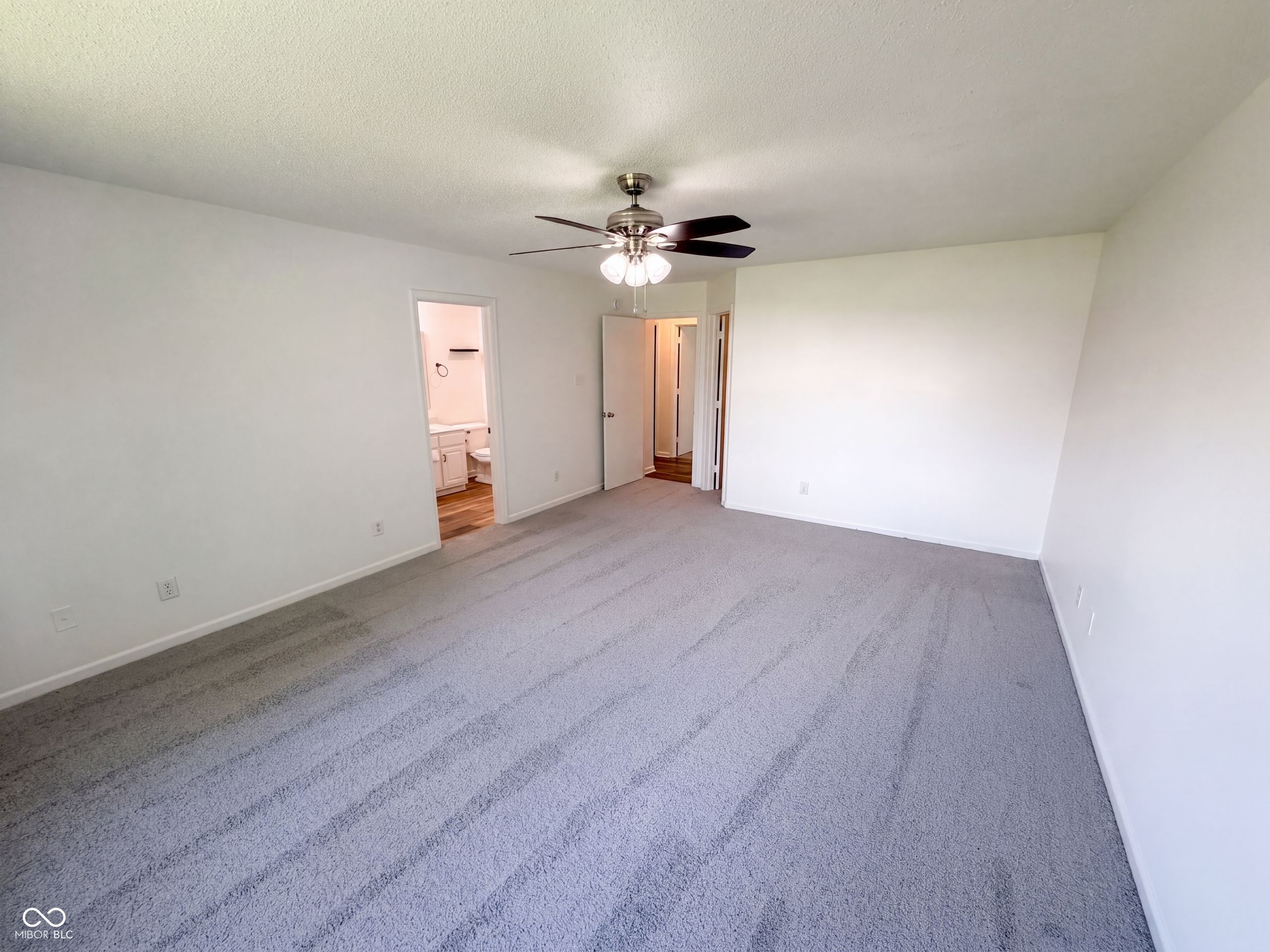 12134 Brushfield Lane, Fishers, IN, 46037 photo 4 of 23