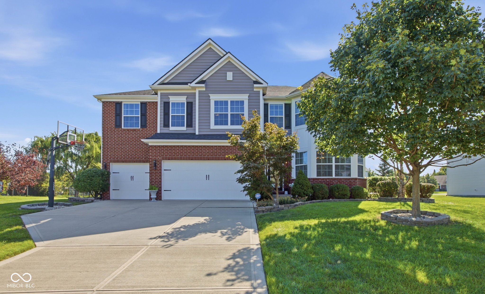 10521 Westerly Court, Fishers, IN, 46040 photo 4 of 42