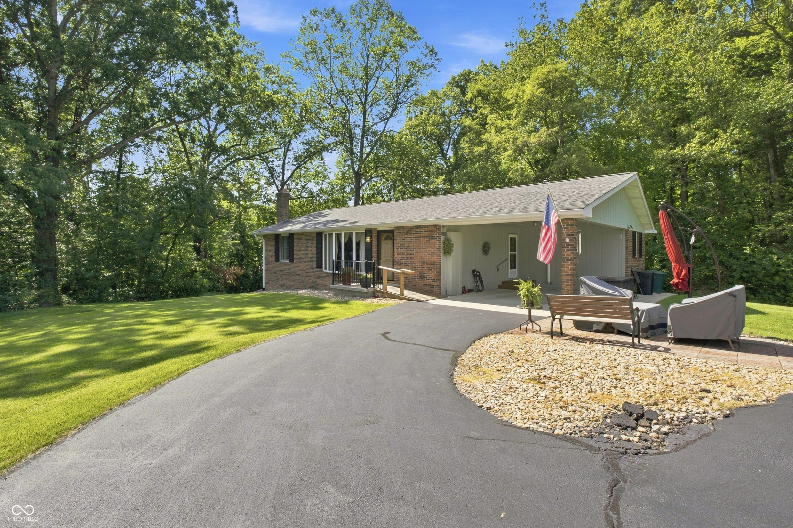 1170 W Base Road, North Vernon, IN, 47265 photo 4 of 48