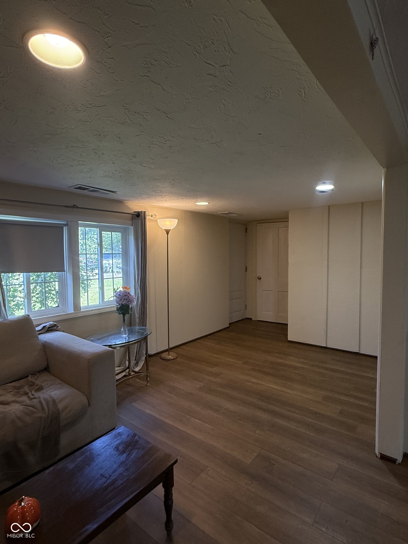 433 E 54th Street, Anderson, IN, 46013 photo 4 of 14