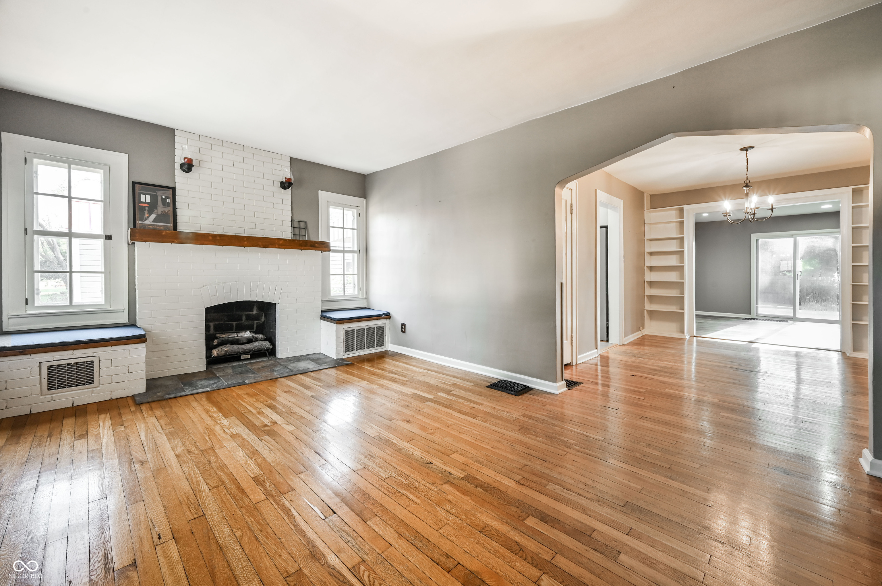 1317 Wallace Avenue, Indianapolis, IN, 46201 photo 4 of 24