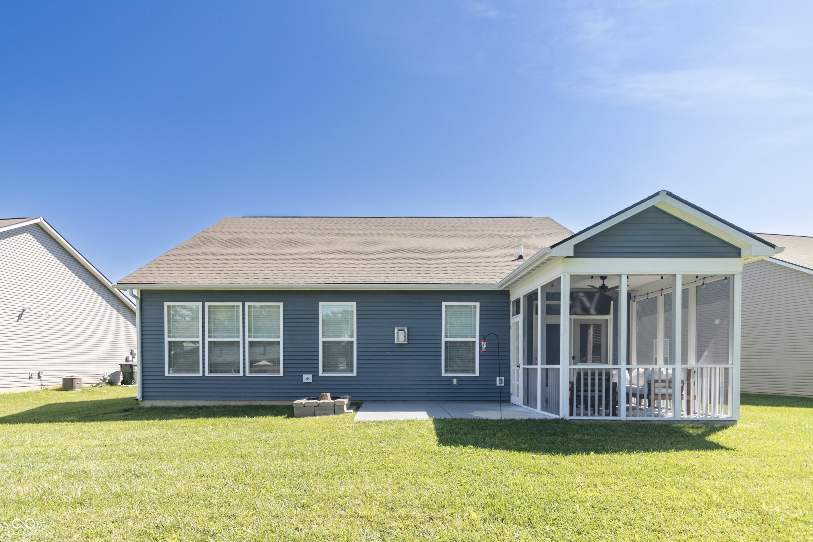 1454 Lexington Trail, Greenfield, IN, 46140 photo 4 of 40