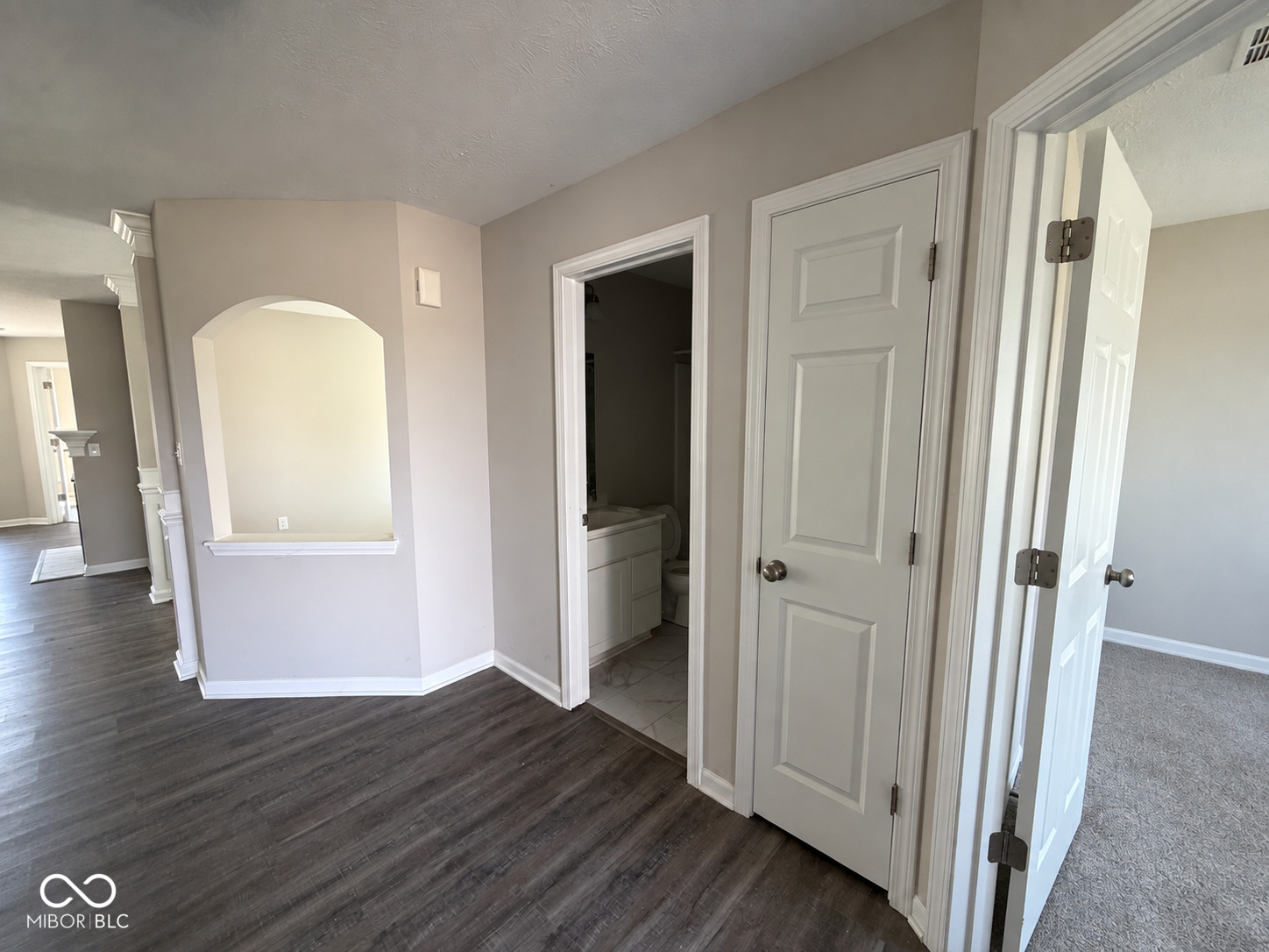7021 Lillian Place, Cumberland, IN, 46229 photo 4 of 30