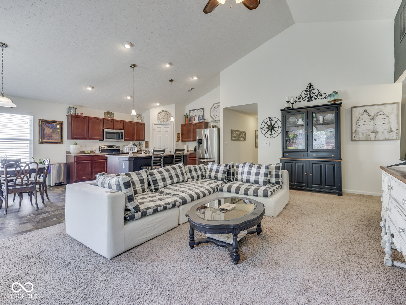3552 Miesha Drive, Indianapolis, IN, 46217 photo 4 of 25