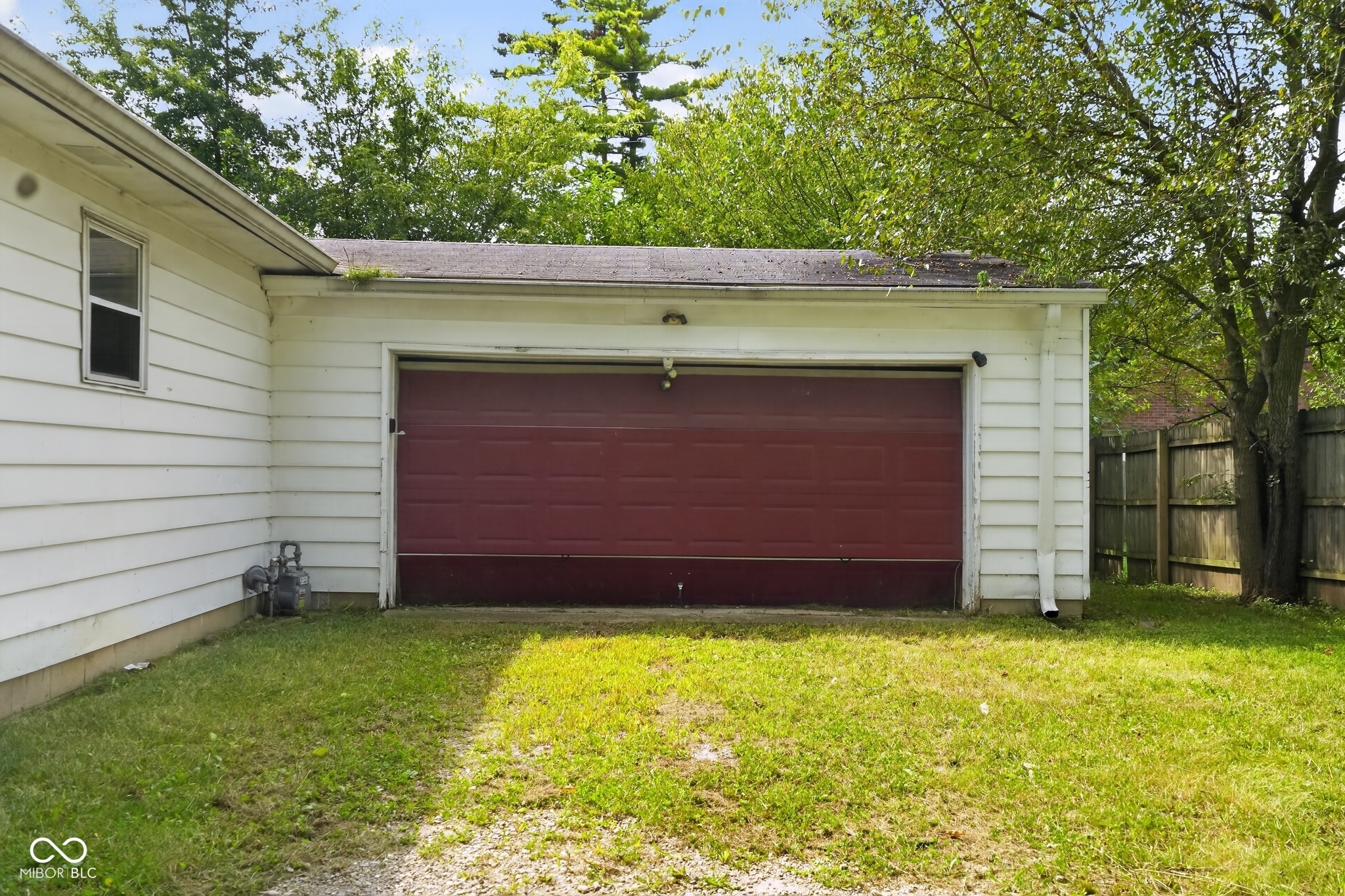4140 Mellis Drive, Indianapolis, IN, 46235 photo 4 of 30