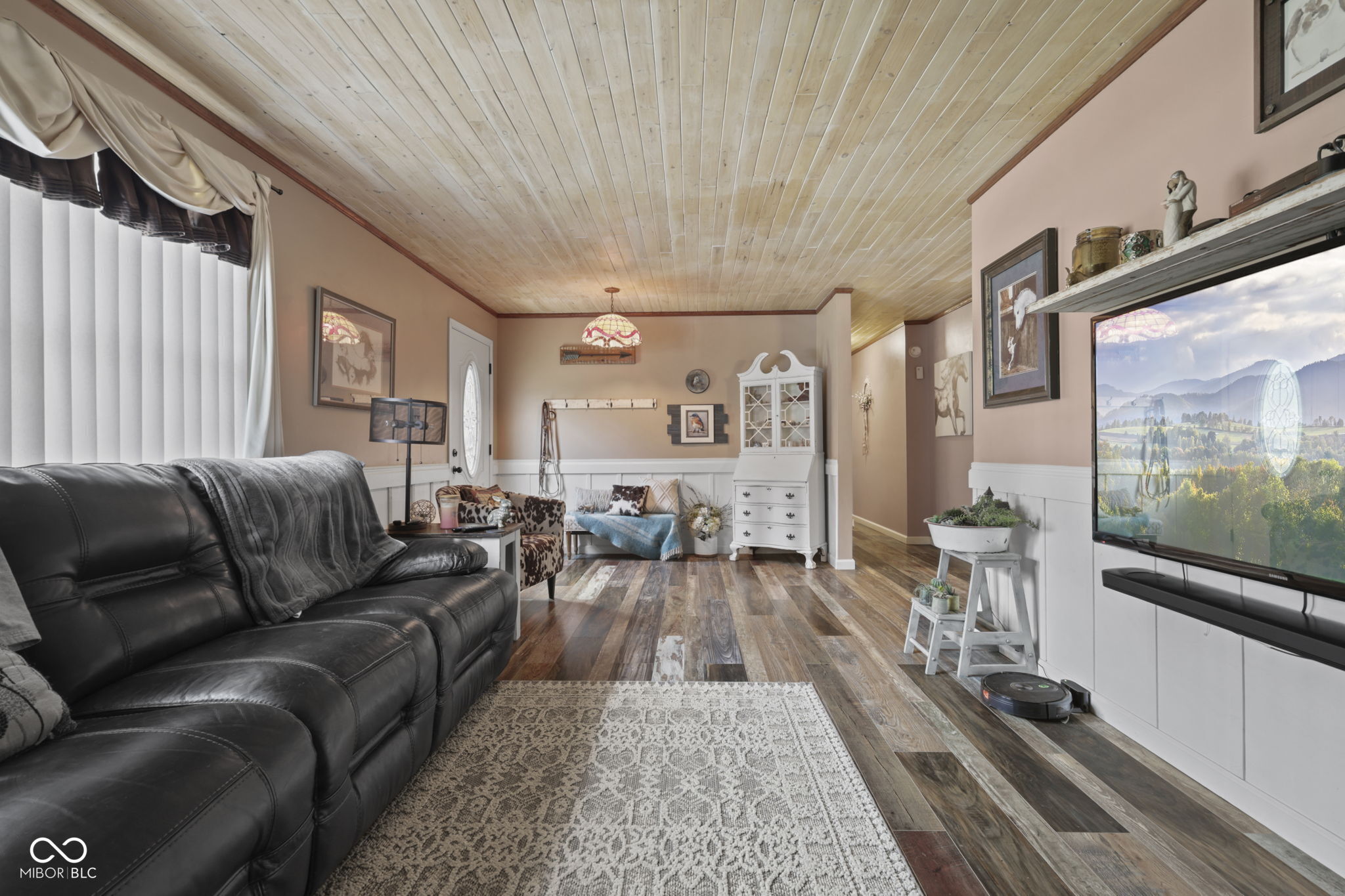 5824 S Keystone Avenue, Indianapolis, IN, 46227 photo 4 of 60