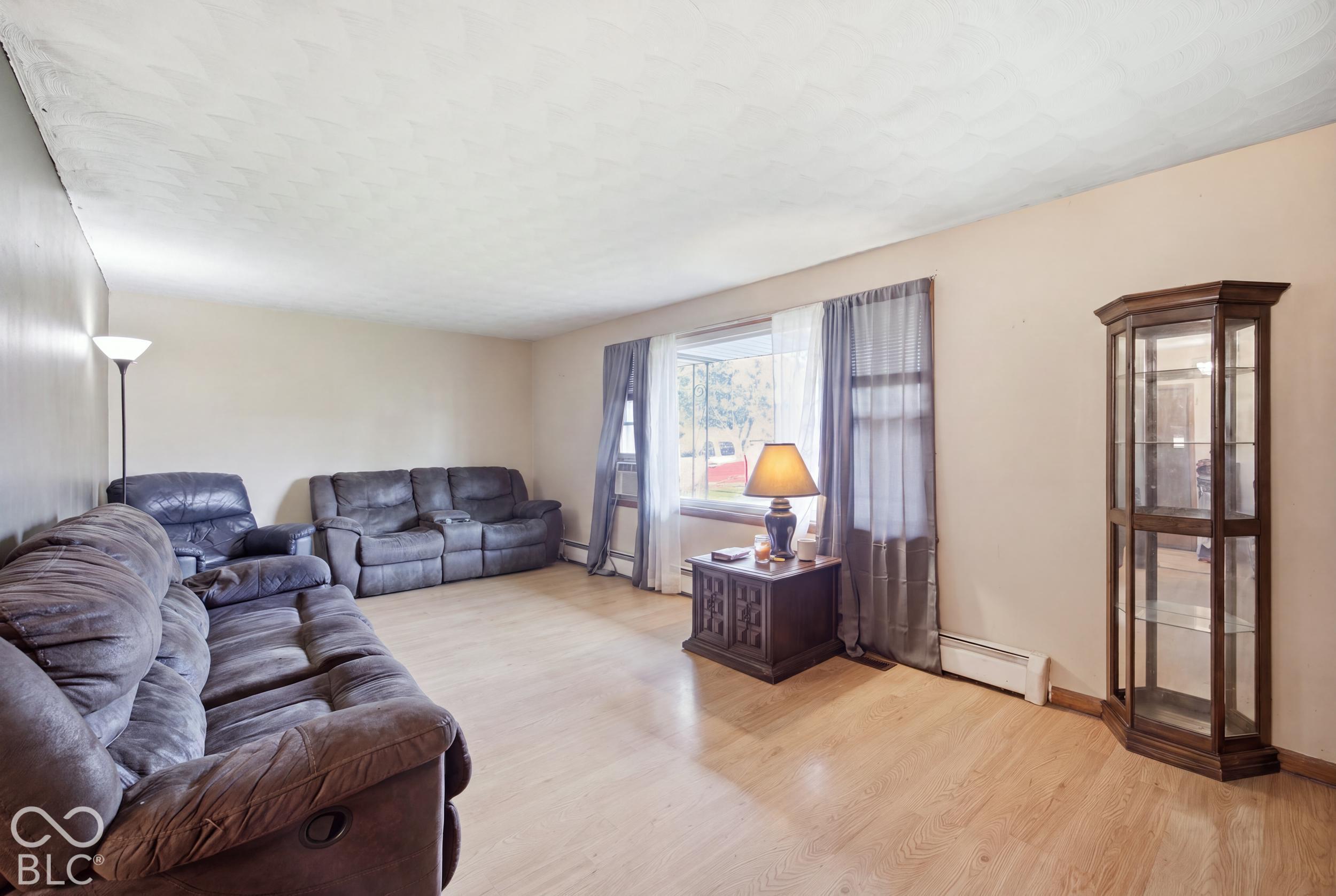 1040 Radio Lane, New Castle, IN, 47362 photo 4 of 14