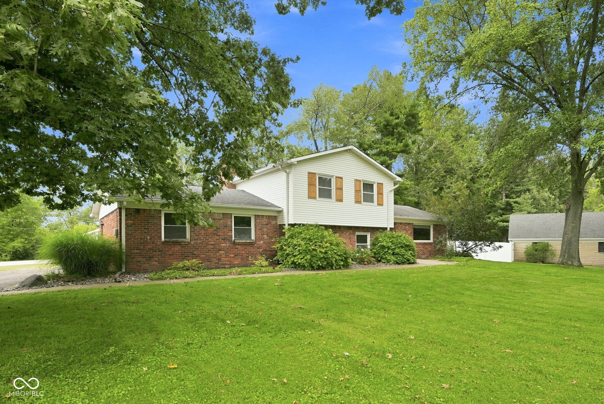 7430 Little Oak Lane, Indianapolis, IN, 46259 photo 4 of 39