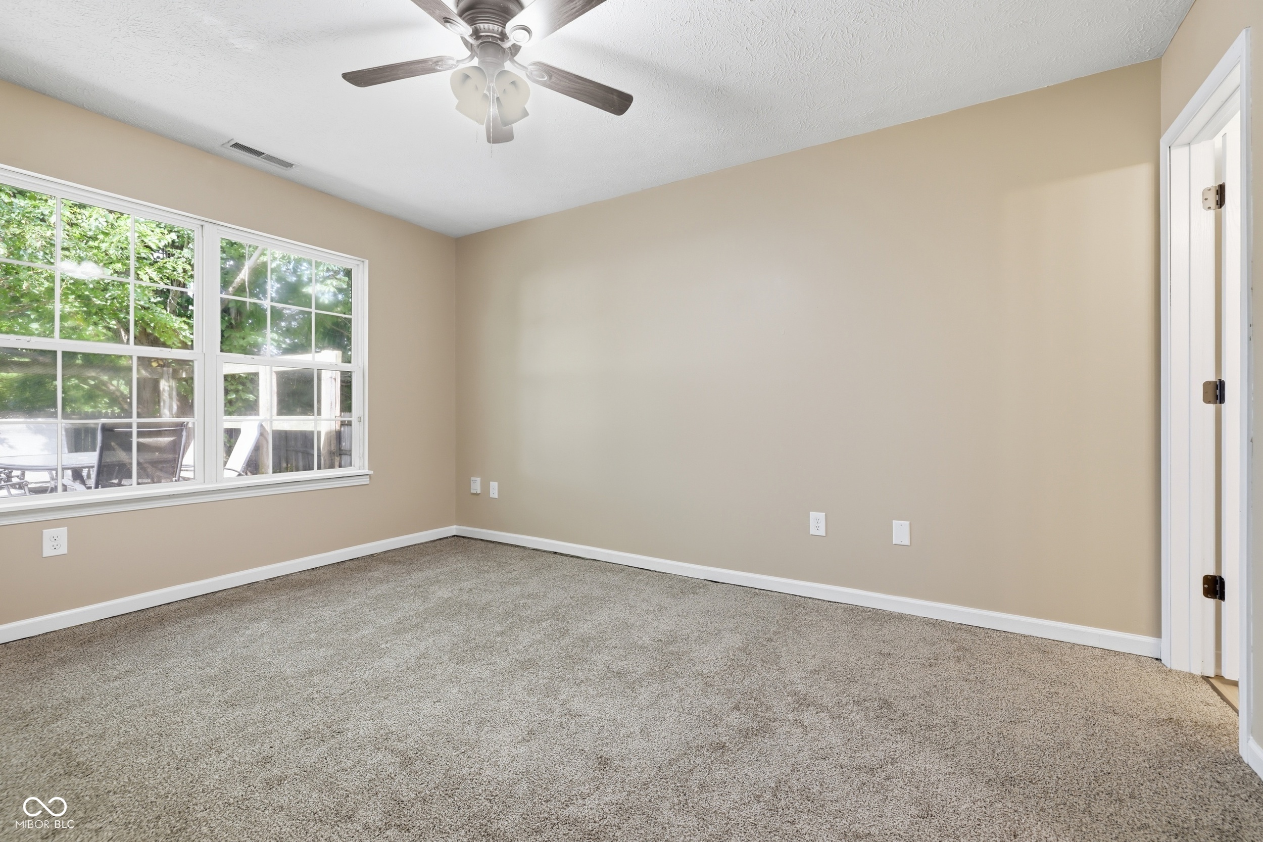 17714 Windwood Circle, Westfield, IN, 46074 photo 4 of 32