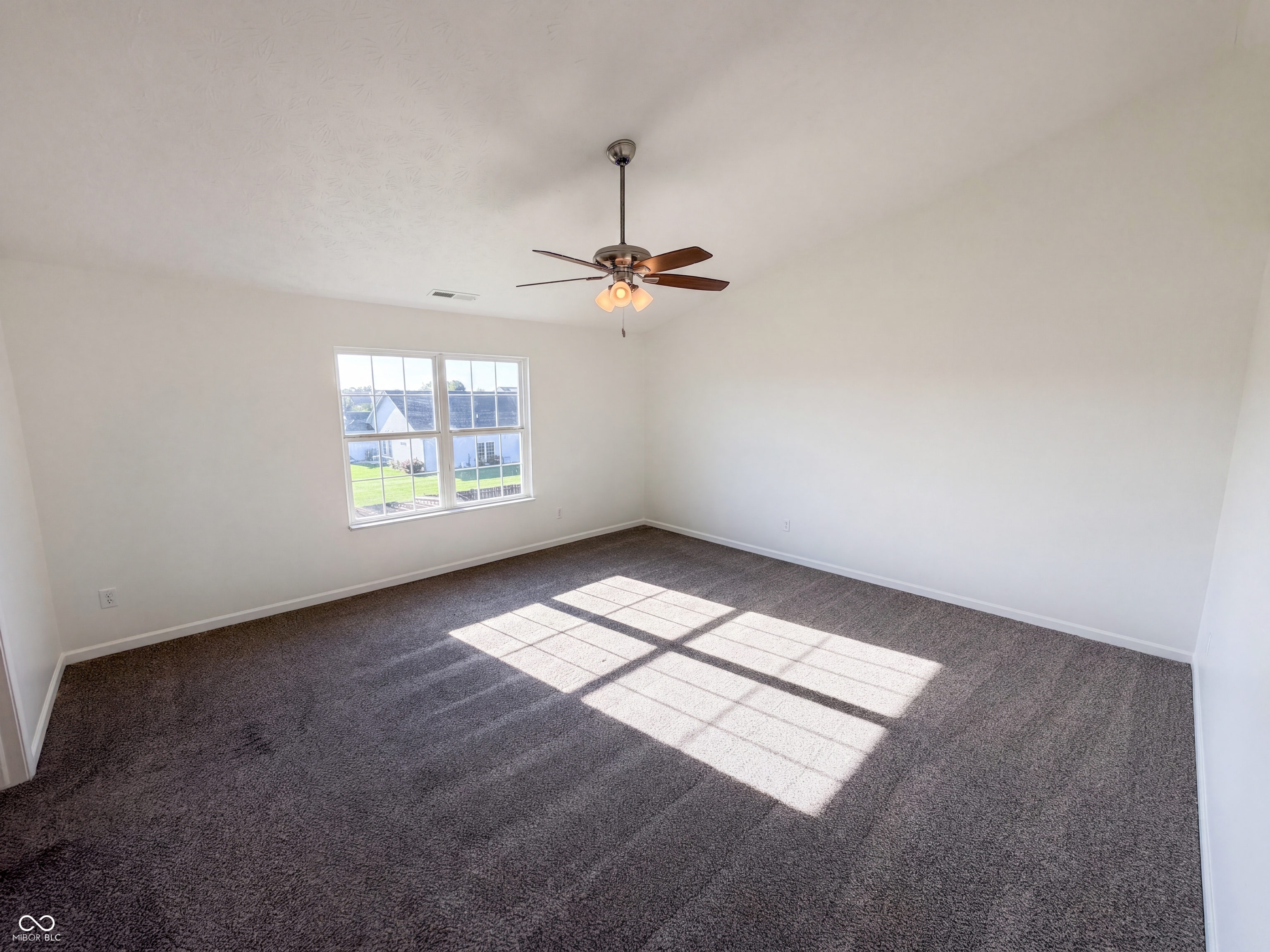 2899 Armaugh Drive, Brownsburg, IN, 46112 photo 4 of 34