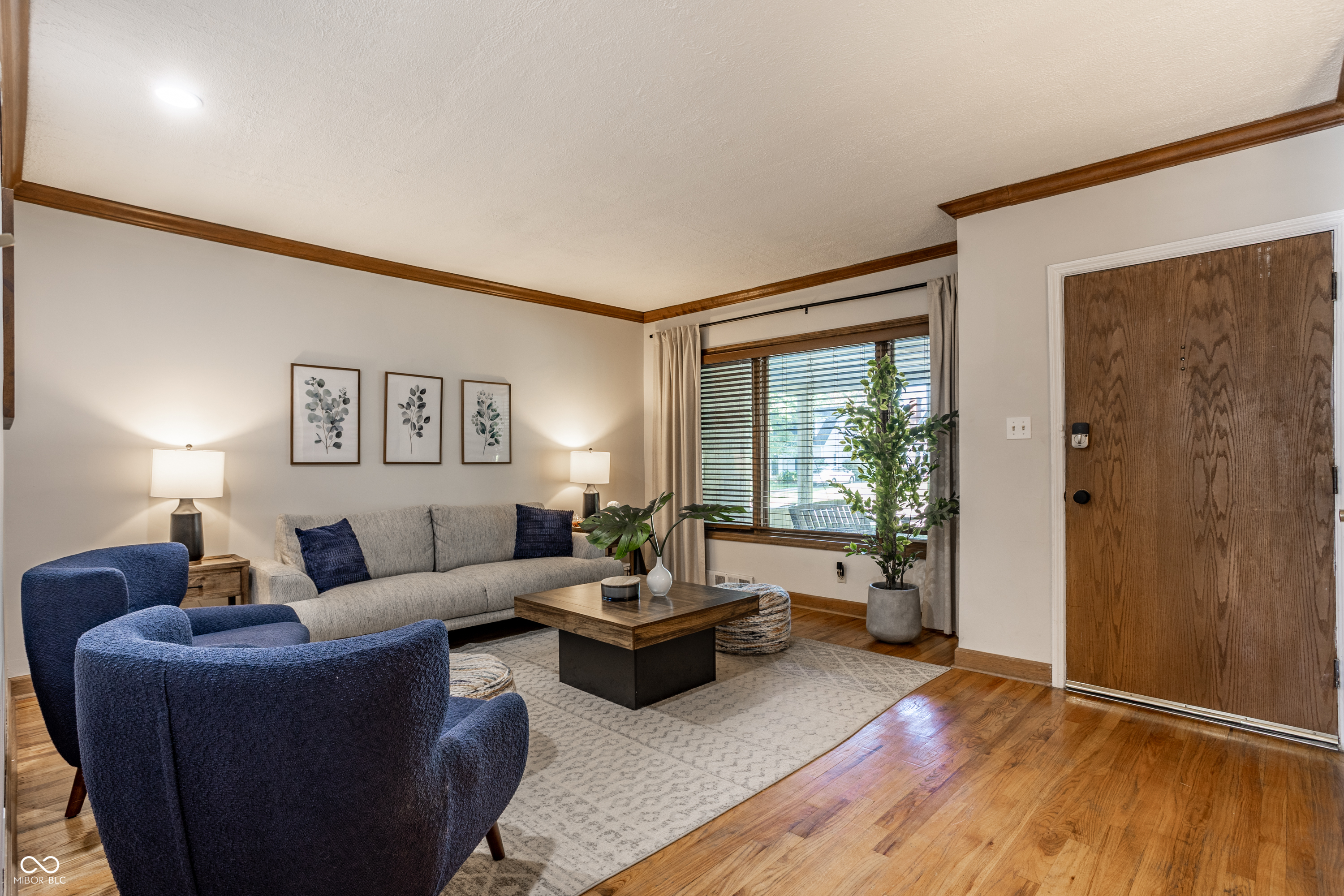 6457 Broadway Street, Indianapolis, IN, 46220 photo 4 of 40