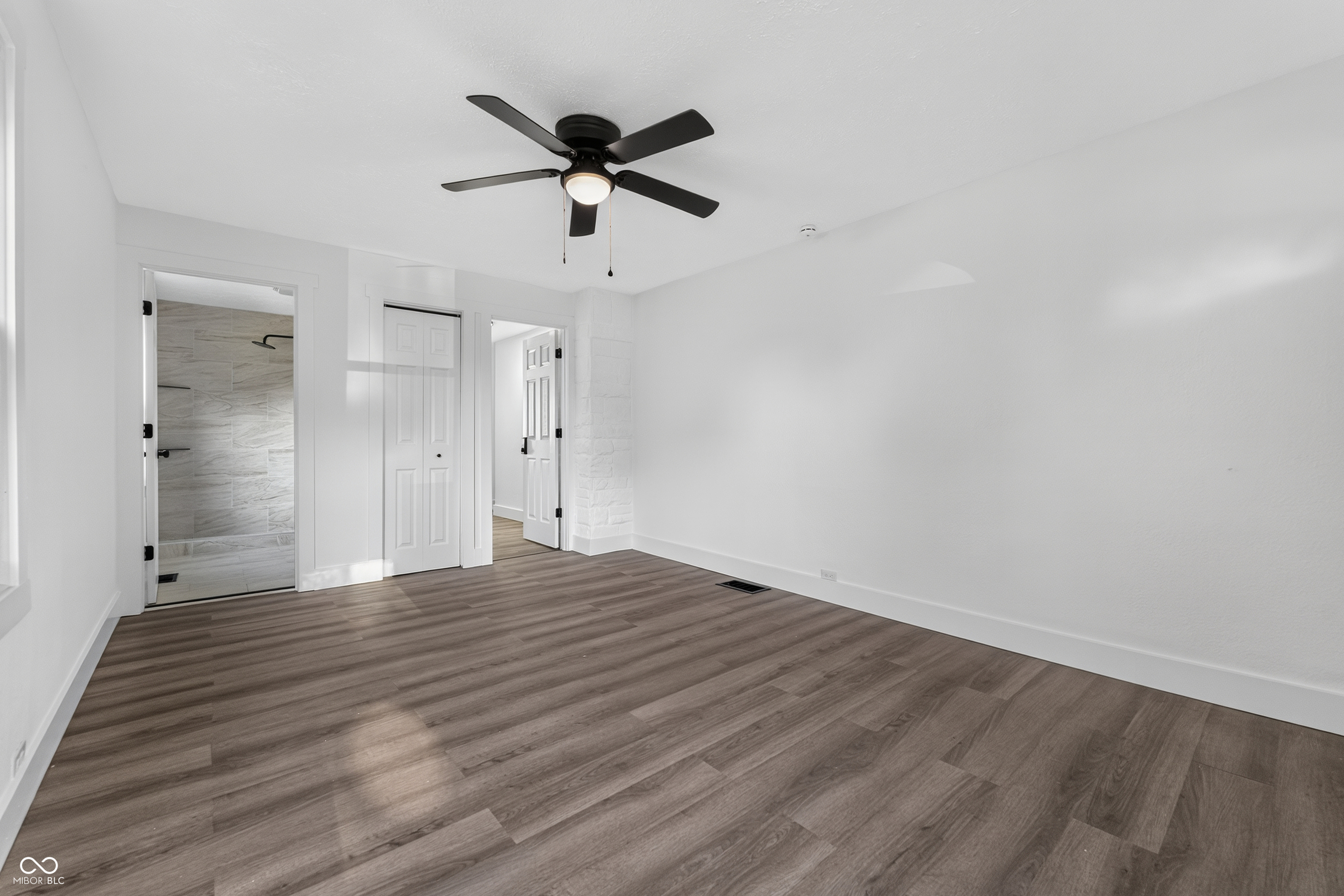 4230 Norwaldo Avenue, Indianapolis, IN, 46205 photo 4 of 20