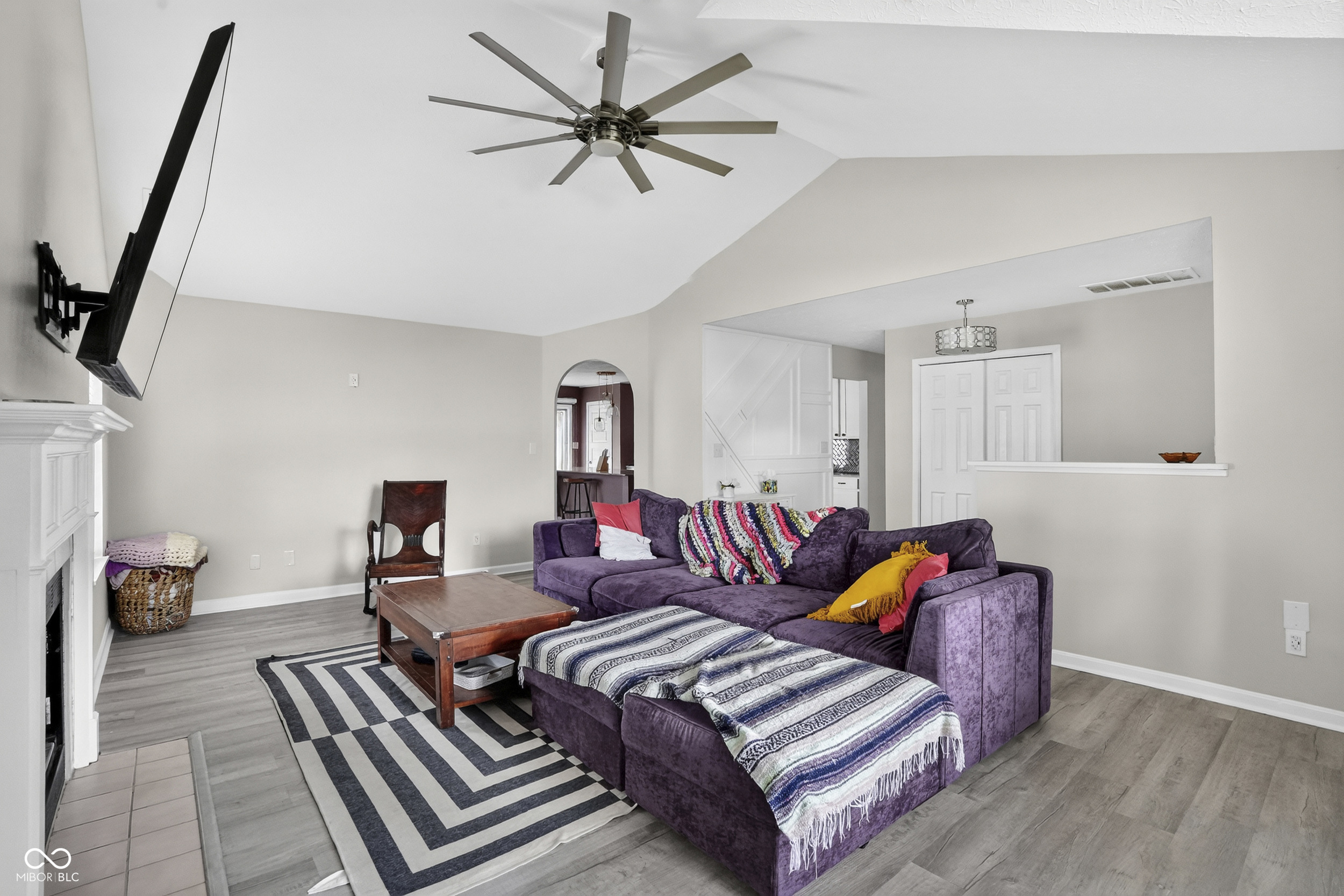 7674 Doone Valley Court, Avon, IN, 46123 photo 4 of 41