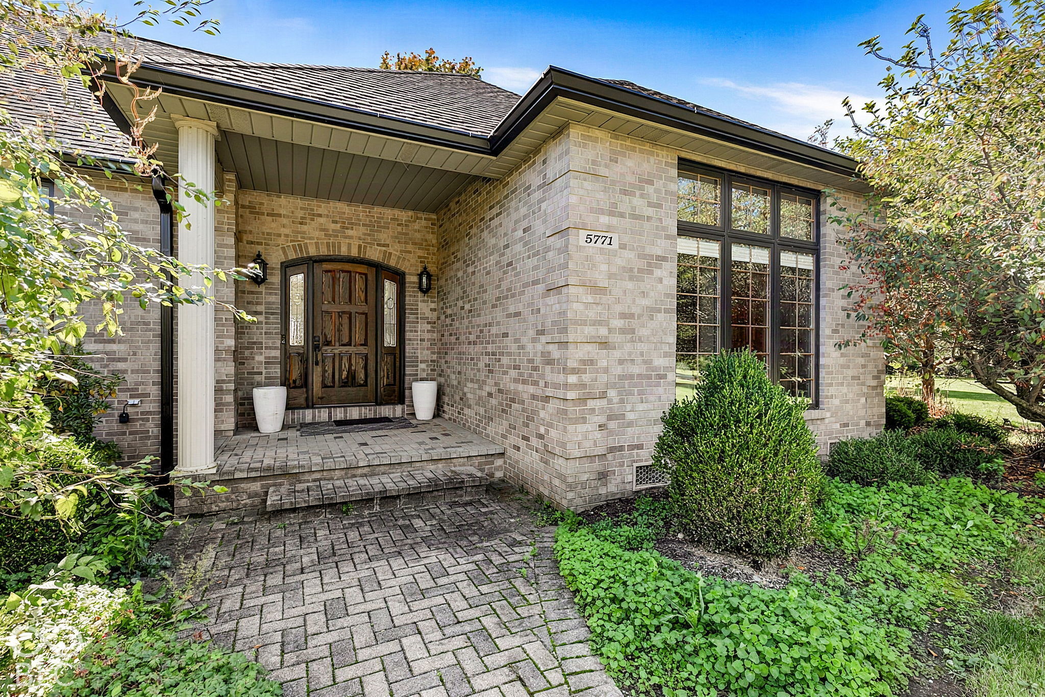 5771 S Burlington Drive, Muncie, IN, 47302 photo 4 of 53