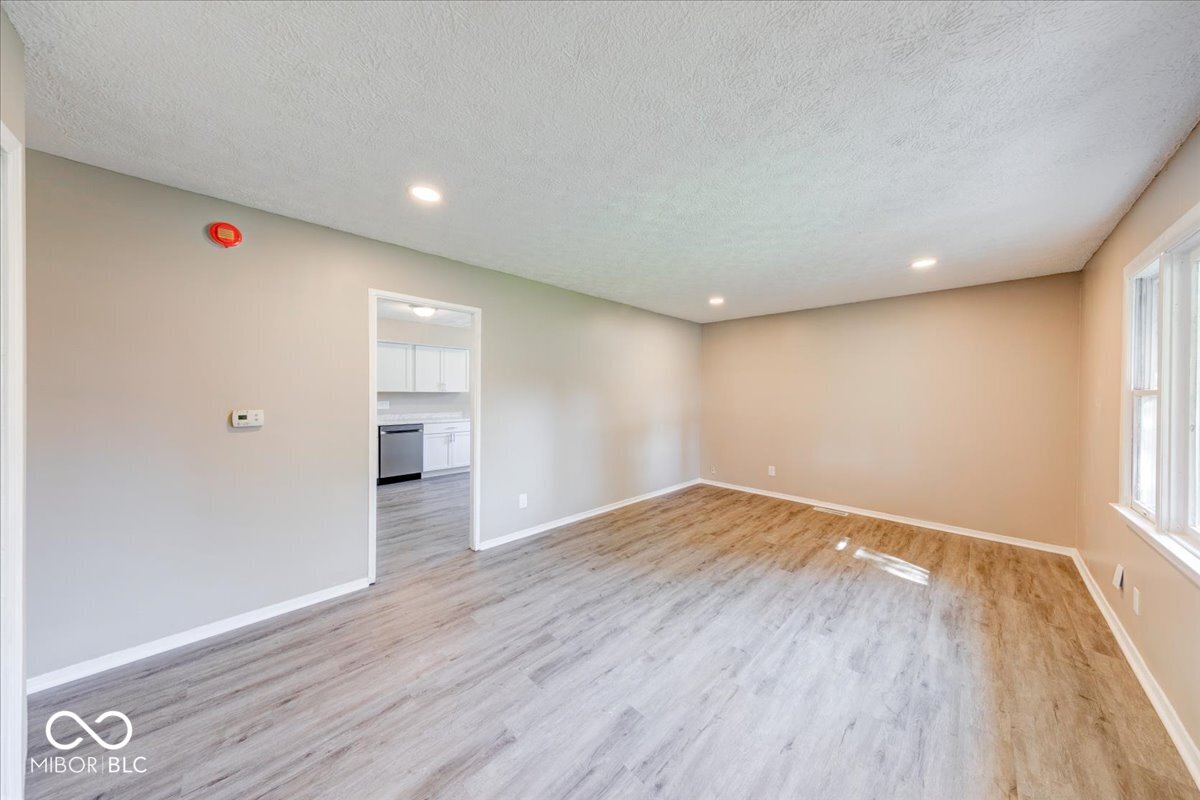 3226 Auburn Road, Indianapolis, IN, 46224 photo 4 of 25