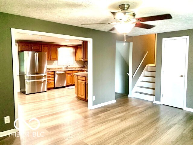 10701 S 400 W, Columbus, IN, 47201 photo 4 of 70