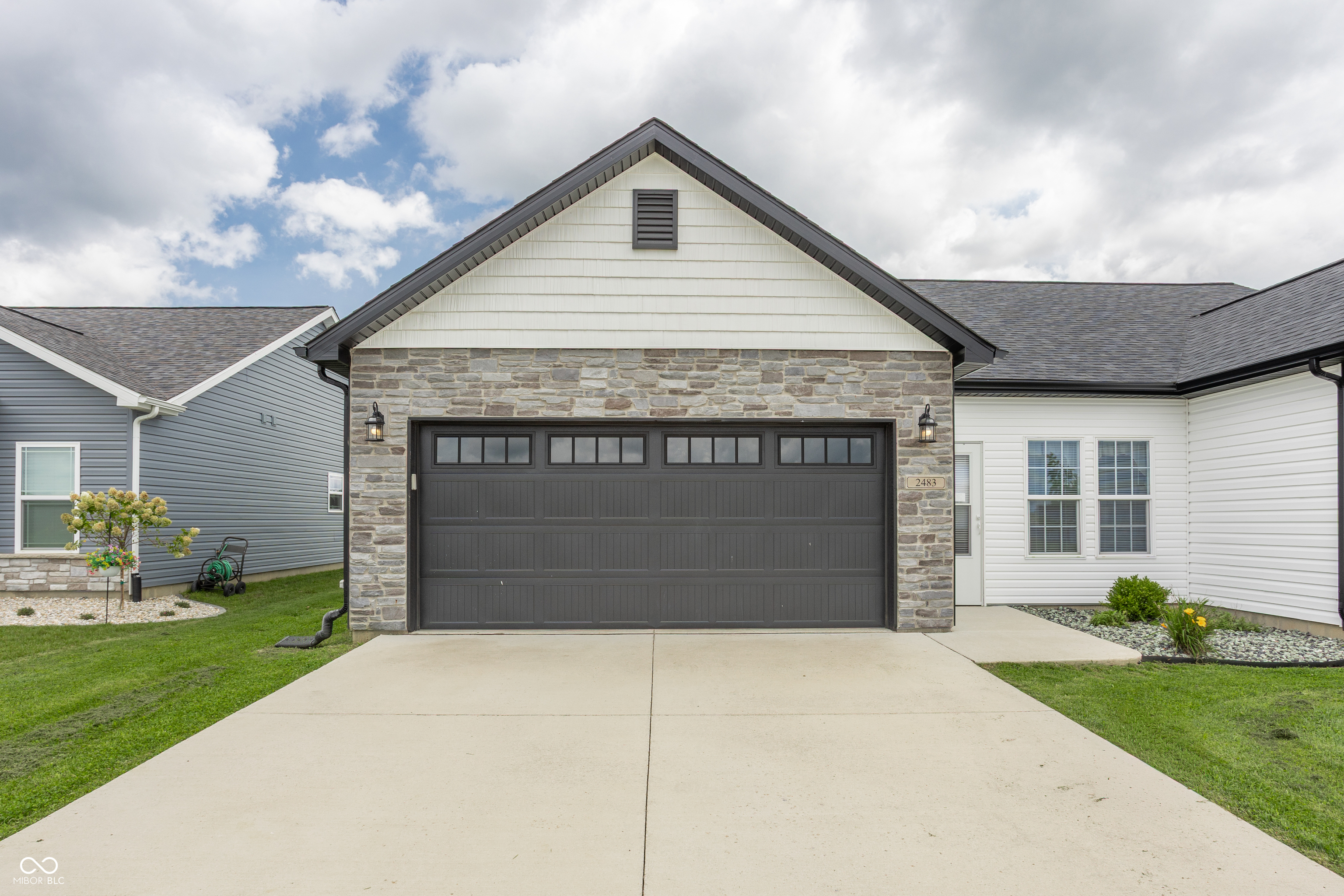 2483 Fiona Drive, Kokomo, IN, 46902 photo 4 of 40