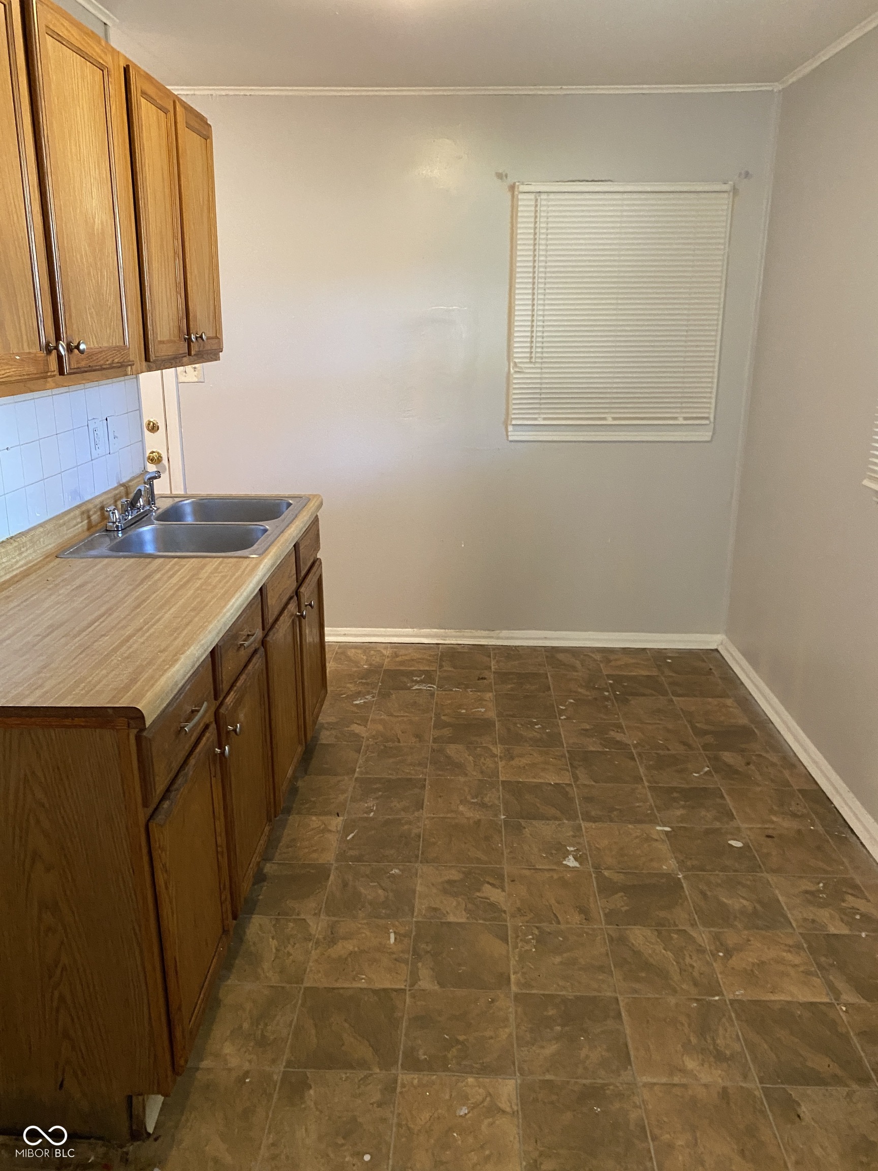 5778 E 30th Street, Indianapolis, IN, 46218 photo 4 of 13
