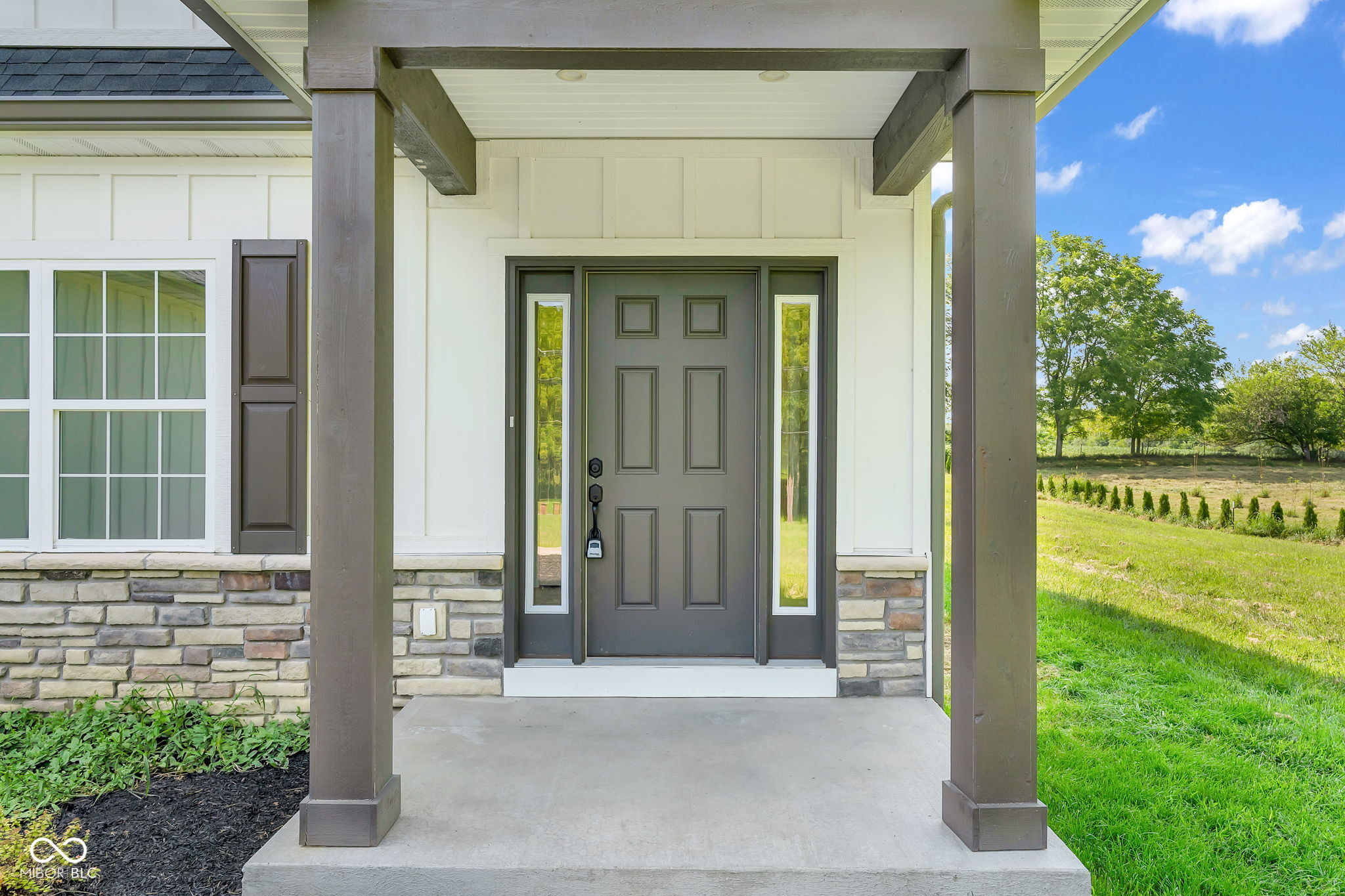379 S Schenck Road, Crawfordsville, IN, 47933 photo 4 of 40