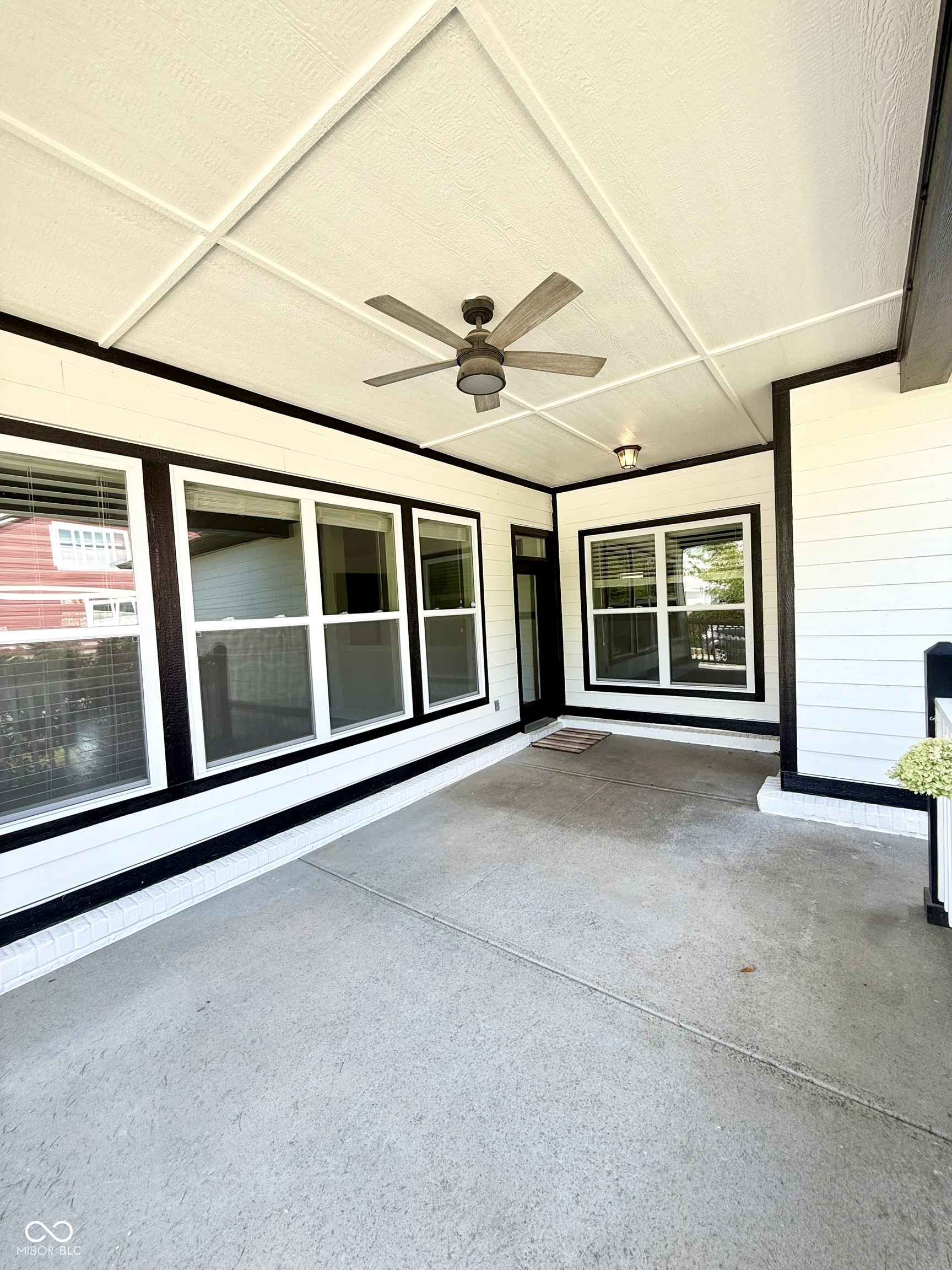 13350 Alston Drive, Fishers, IN, 46037 photo 4 of 45