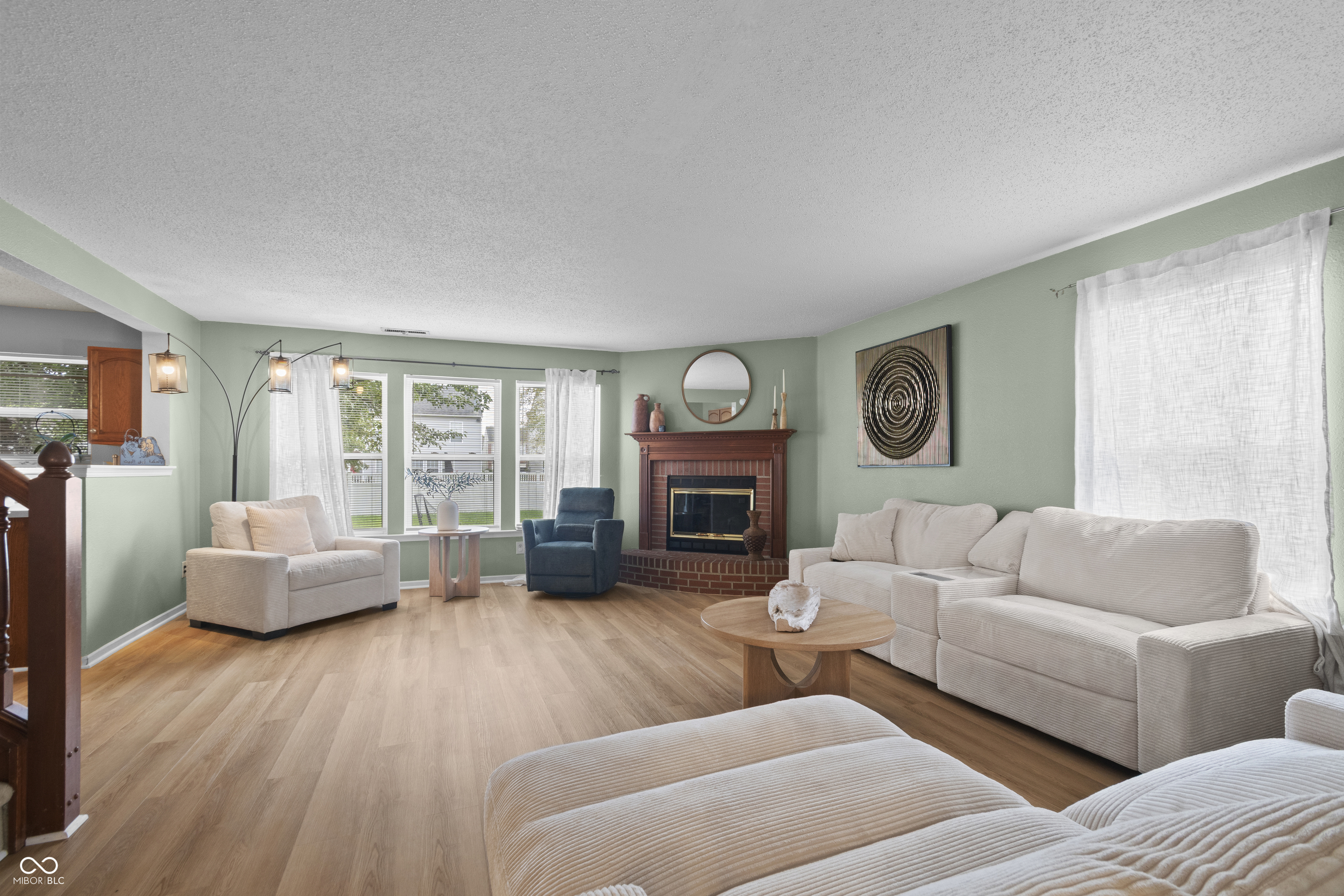 10403 Bicknell Circle, Fishers, IN, 46038 photo 4 of 41