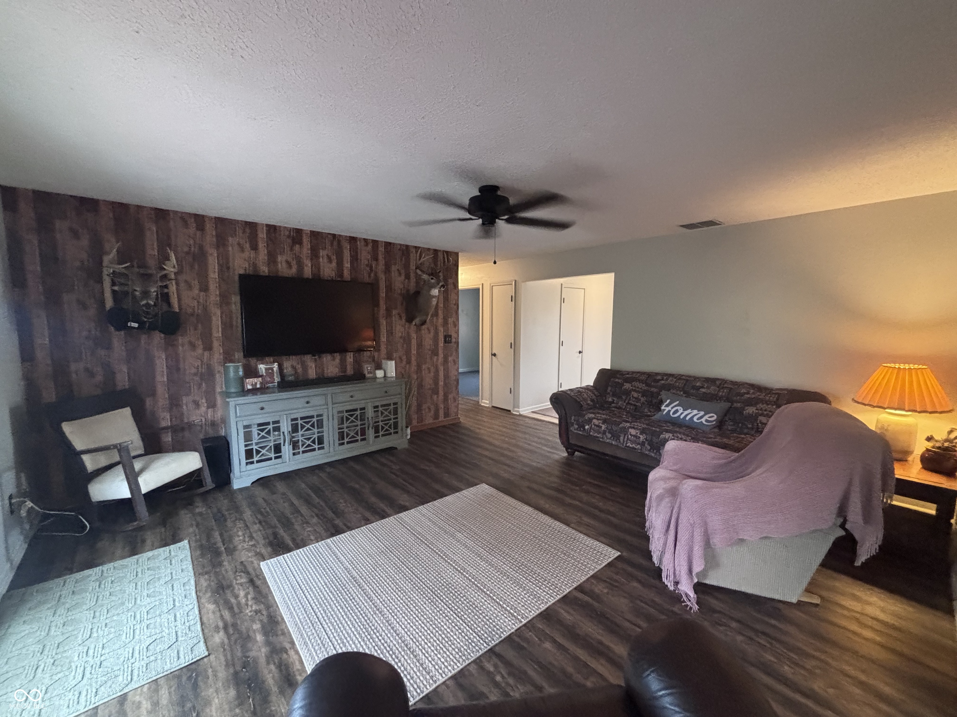 1023 Pamela Drive, Plainfield, IN, 46168 photo 4 of 21