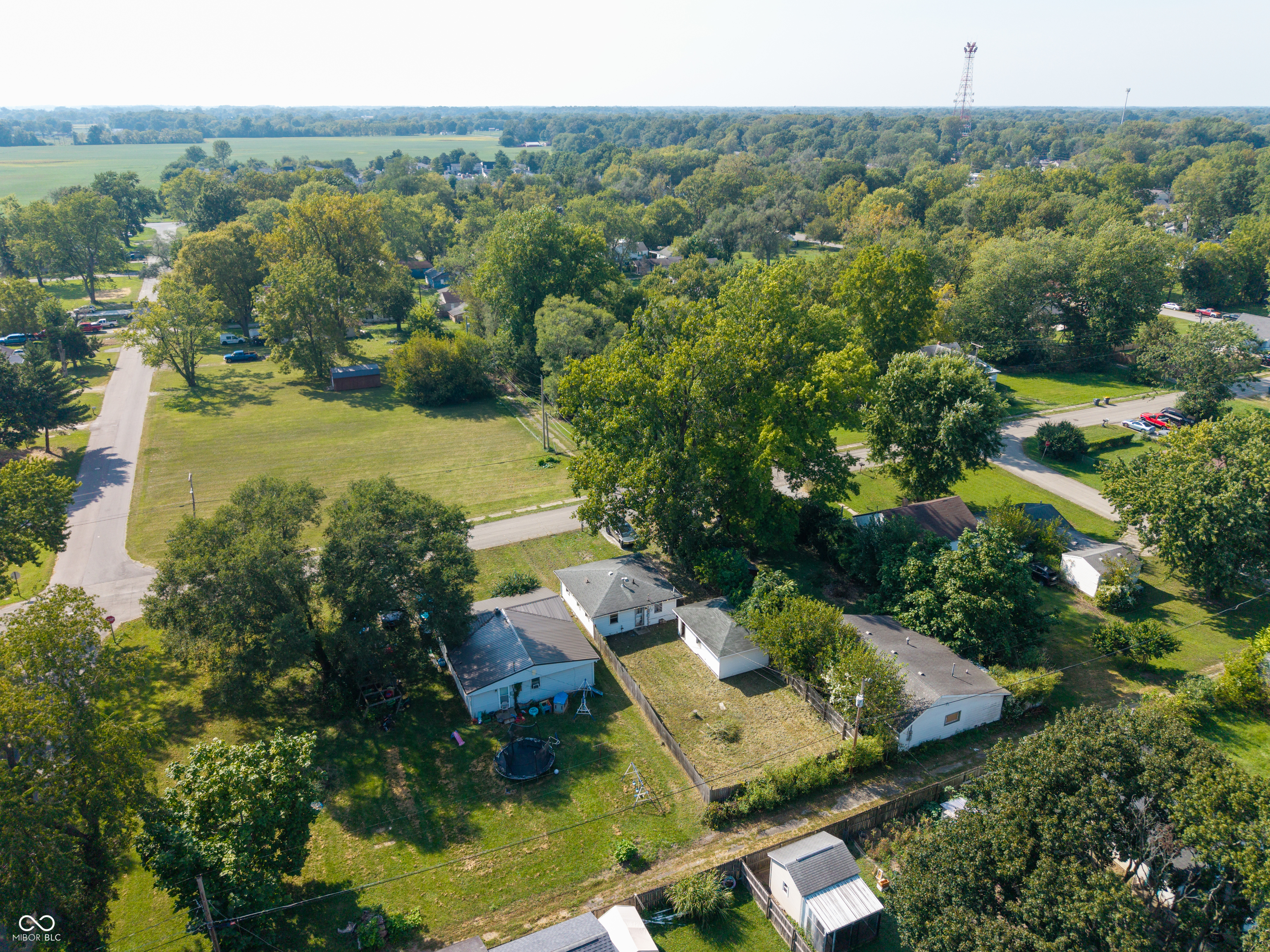 2826 Walton Street, Anderson, IN, 46016 photo 4 of 29