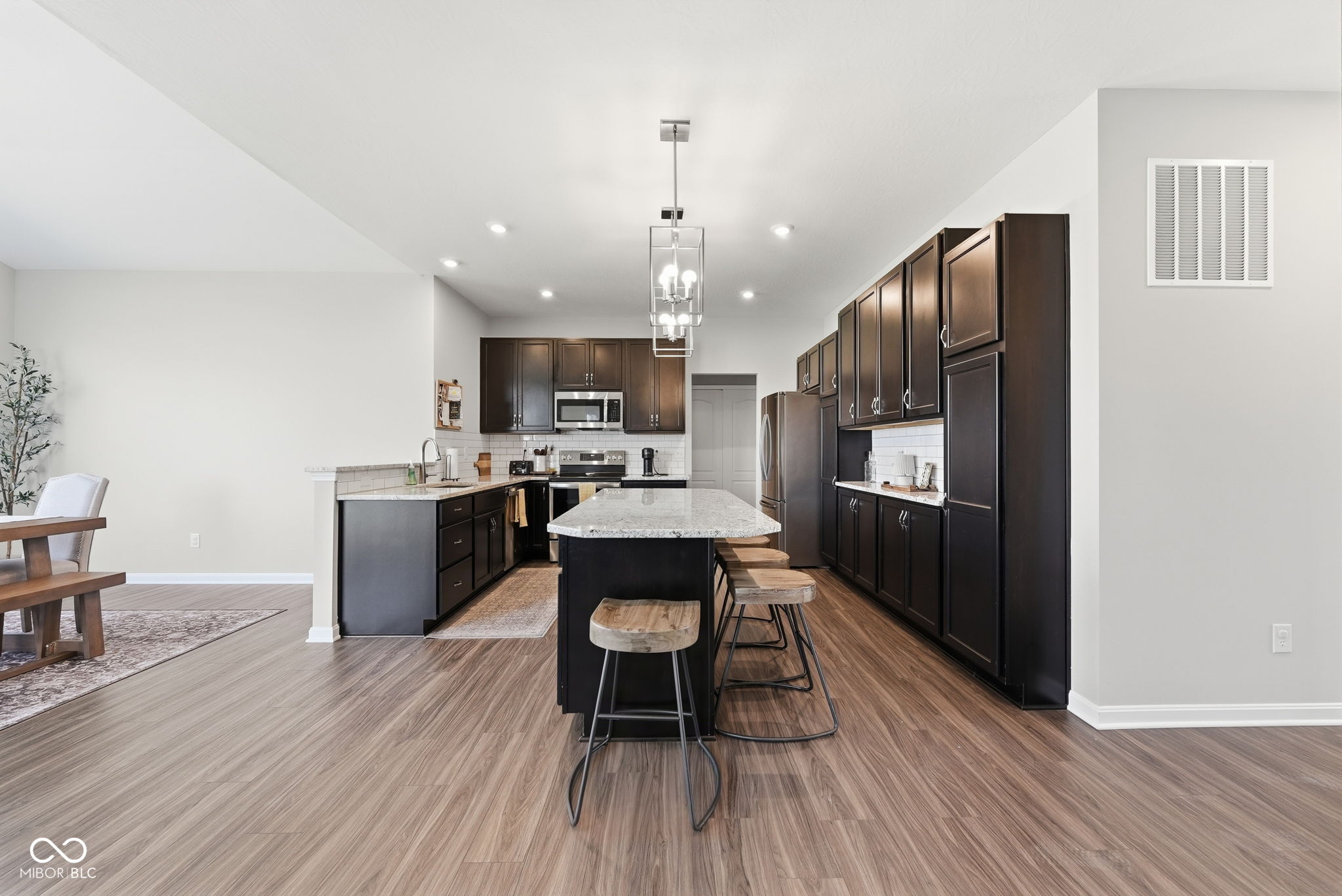 9936 Deep Royal Way, Indianapolis, IN, 46239 photo 4 of 69
