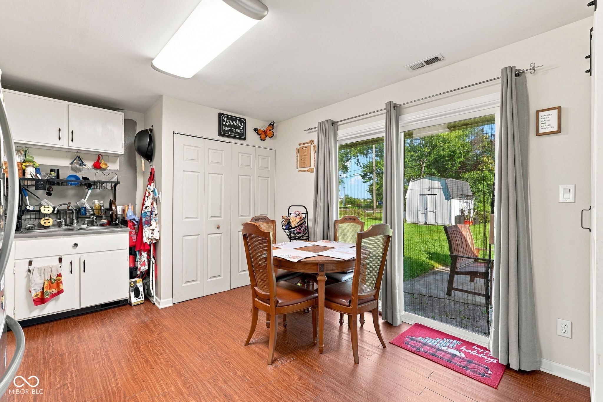 206 Parkview Court, Franklin, IN, 46131 photo 4 of 46