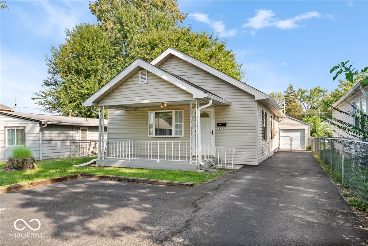 2332 Reformers Avenue, Indianapolis, IN, 46203 photo 4 of 28