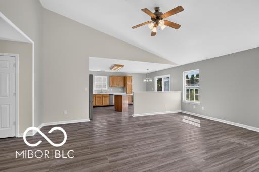 18907 Prairie Crossing Drive, Noblesville, IN, 46062 photo 4 of 21