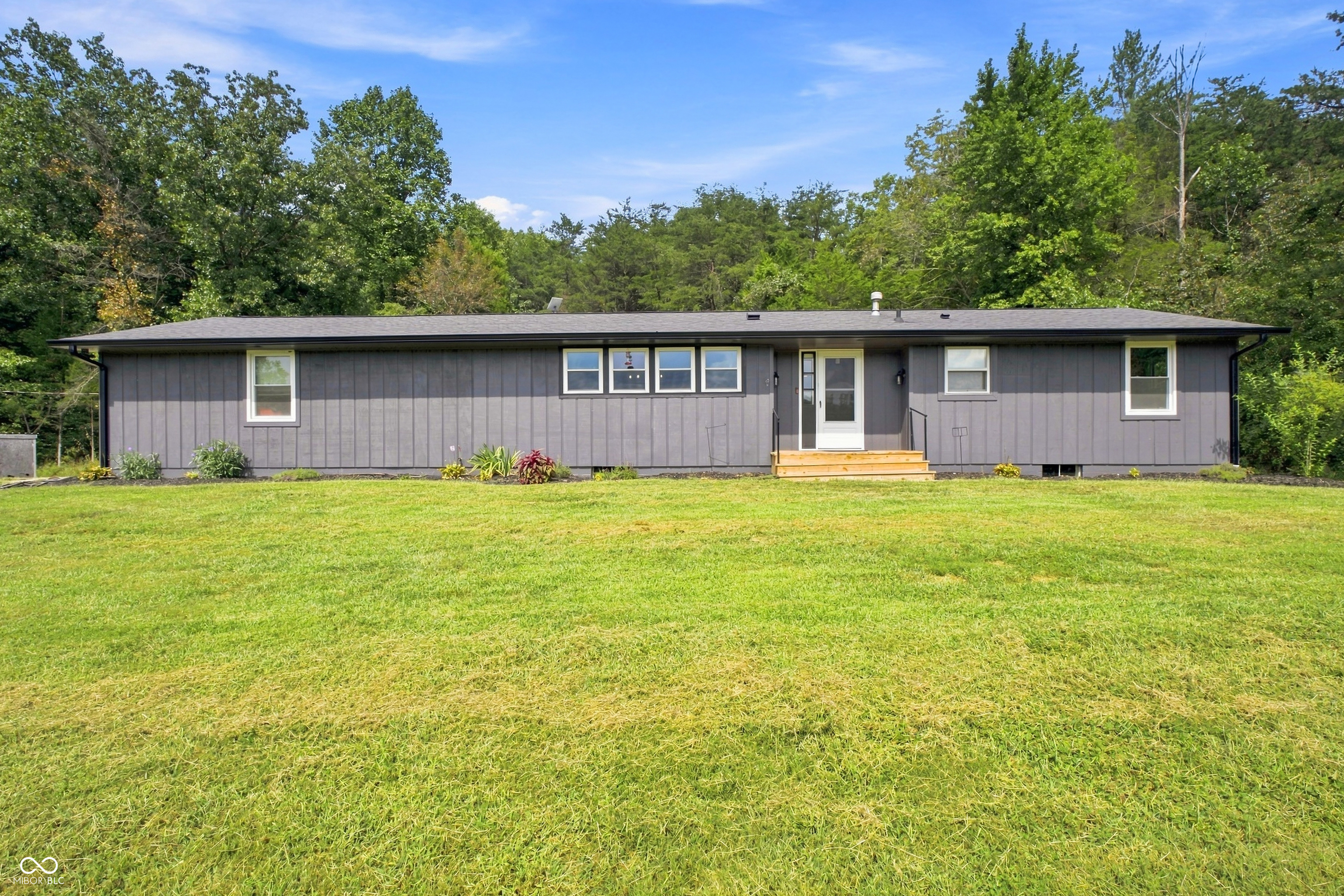 13300 W 525 S, Columbus, IN, 47201 photo 4 of 52