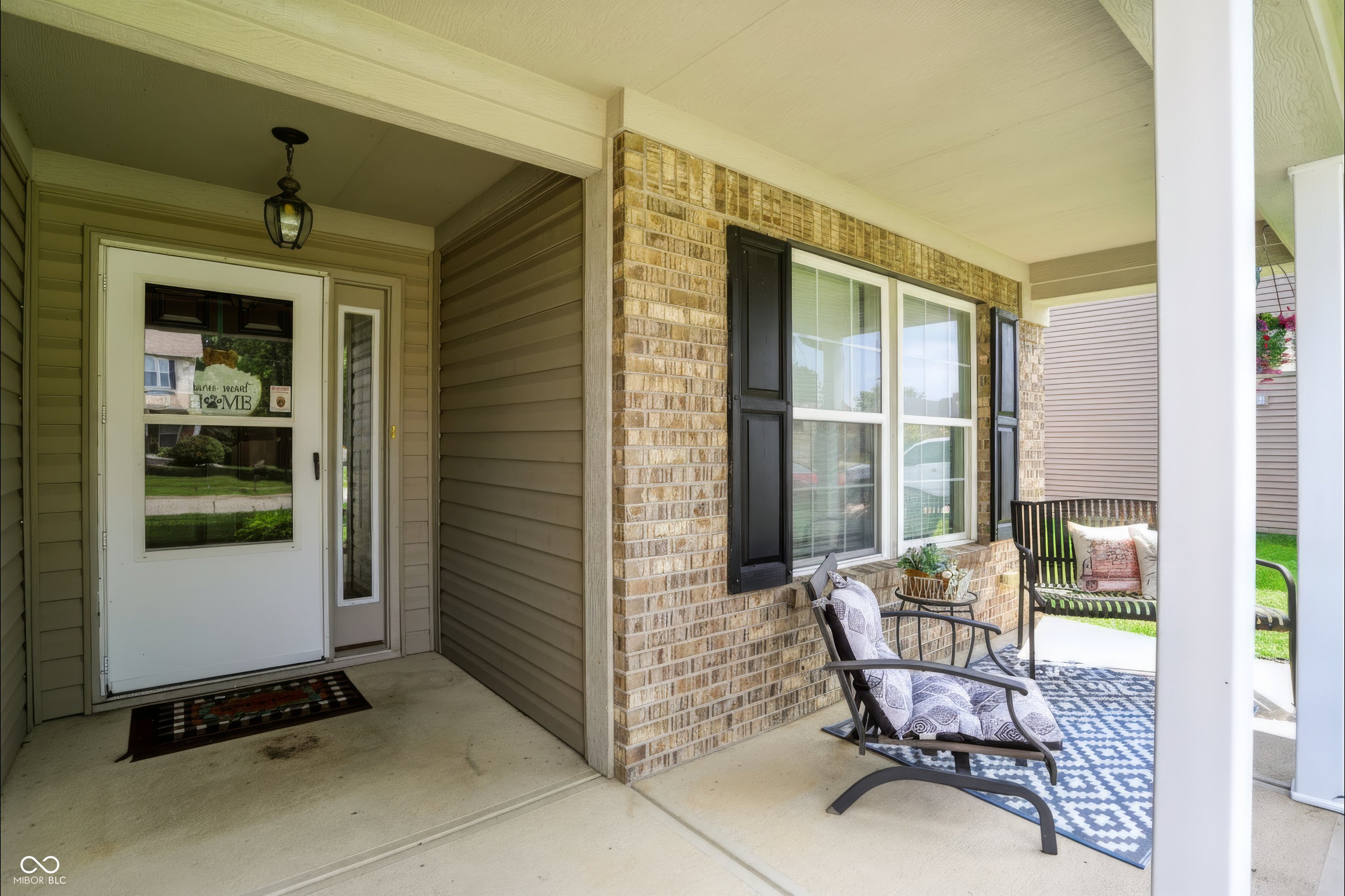 6171 N Woods Edge Drive, McCordsville, IN, 46055 photo 4 of 29