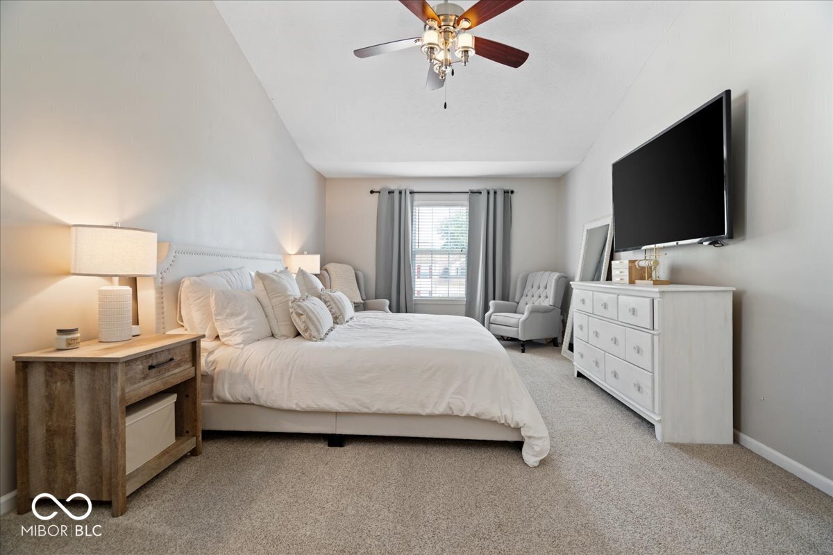 18733 Hewes Court, Noblesville, IN, 46062 photo 4 of 35