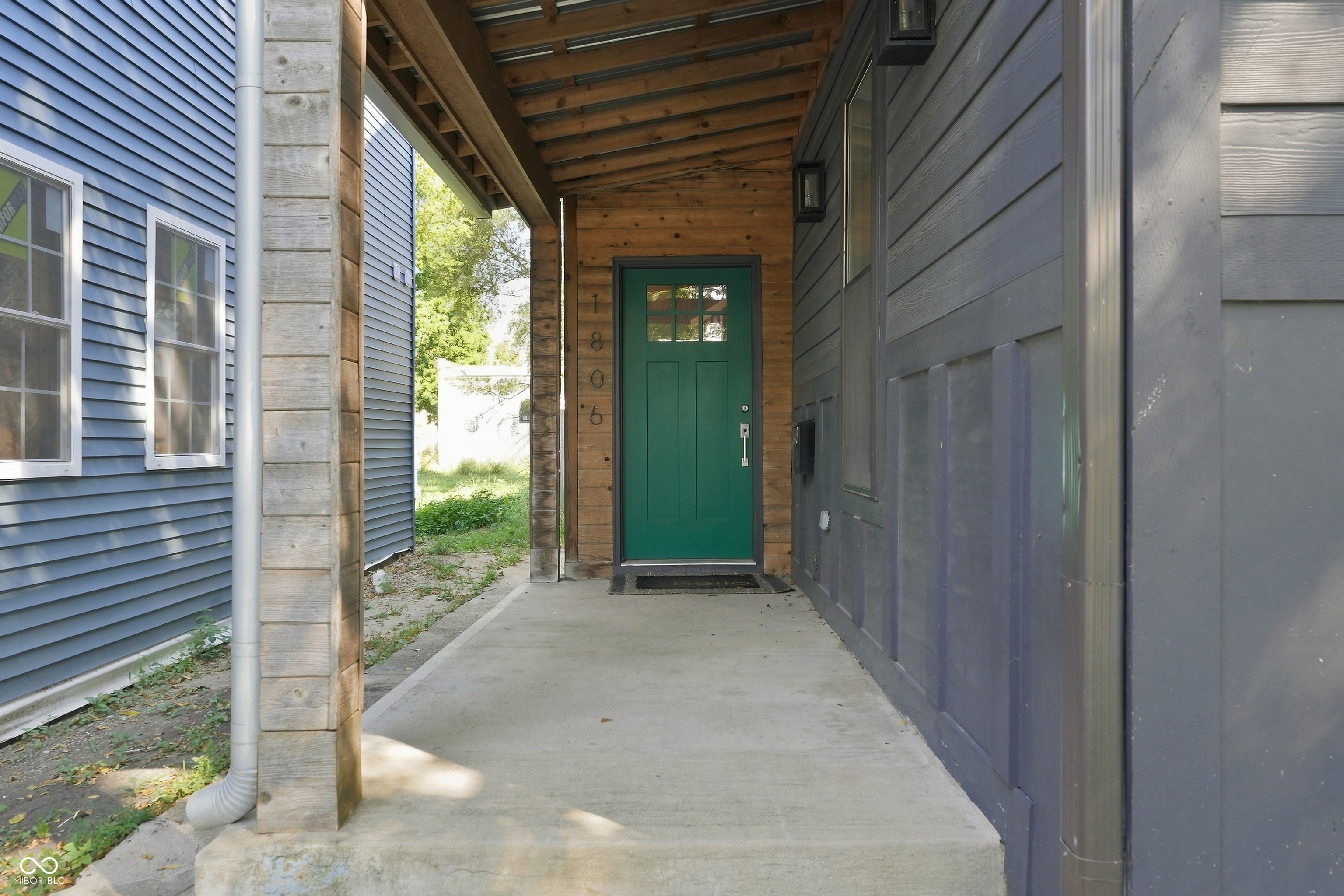 1806 Woodlawn Avenue, Indianapolis, IN, 46203 photo 4 of 37