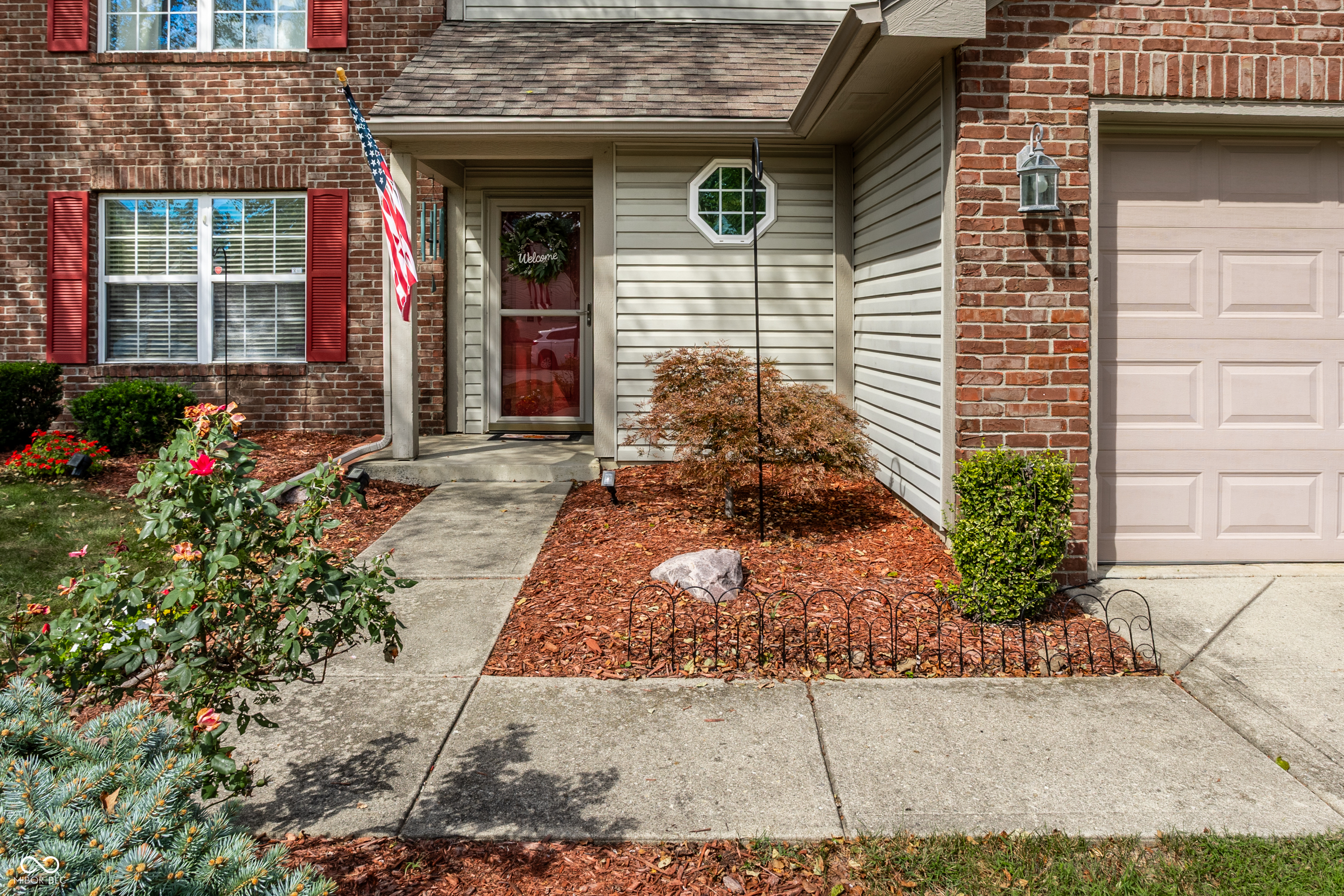 12854 Sovereign Lane, Fishers, IN, 46038 photo 4 of 38