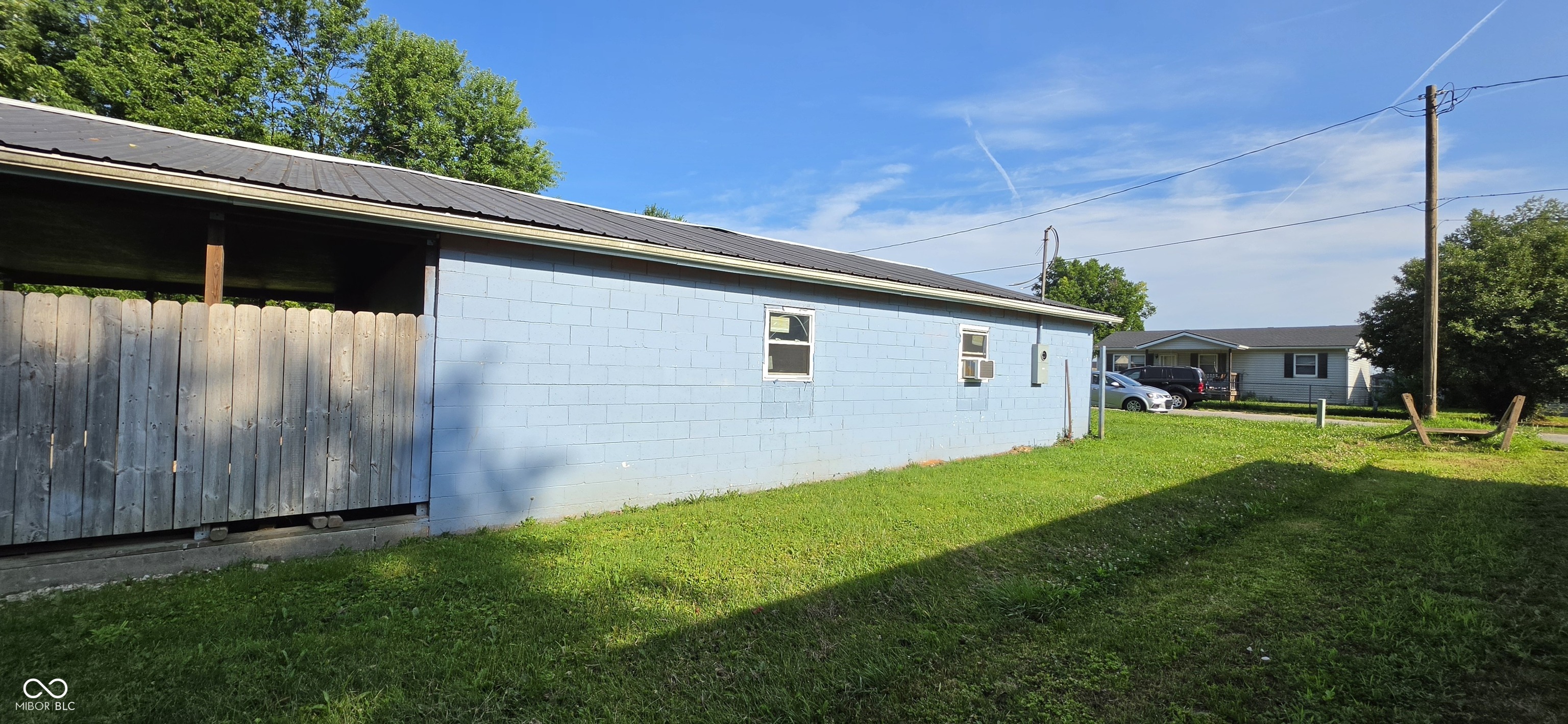 371 W Douglas Street, Martinsville, IN, 46151 photo 4 of 20