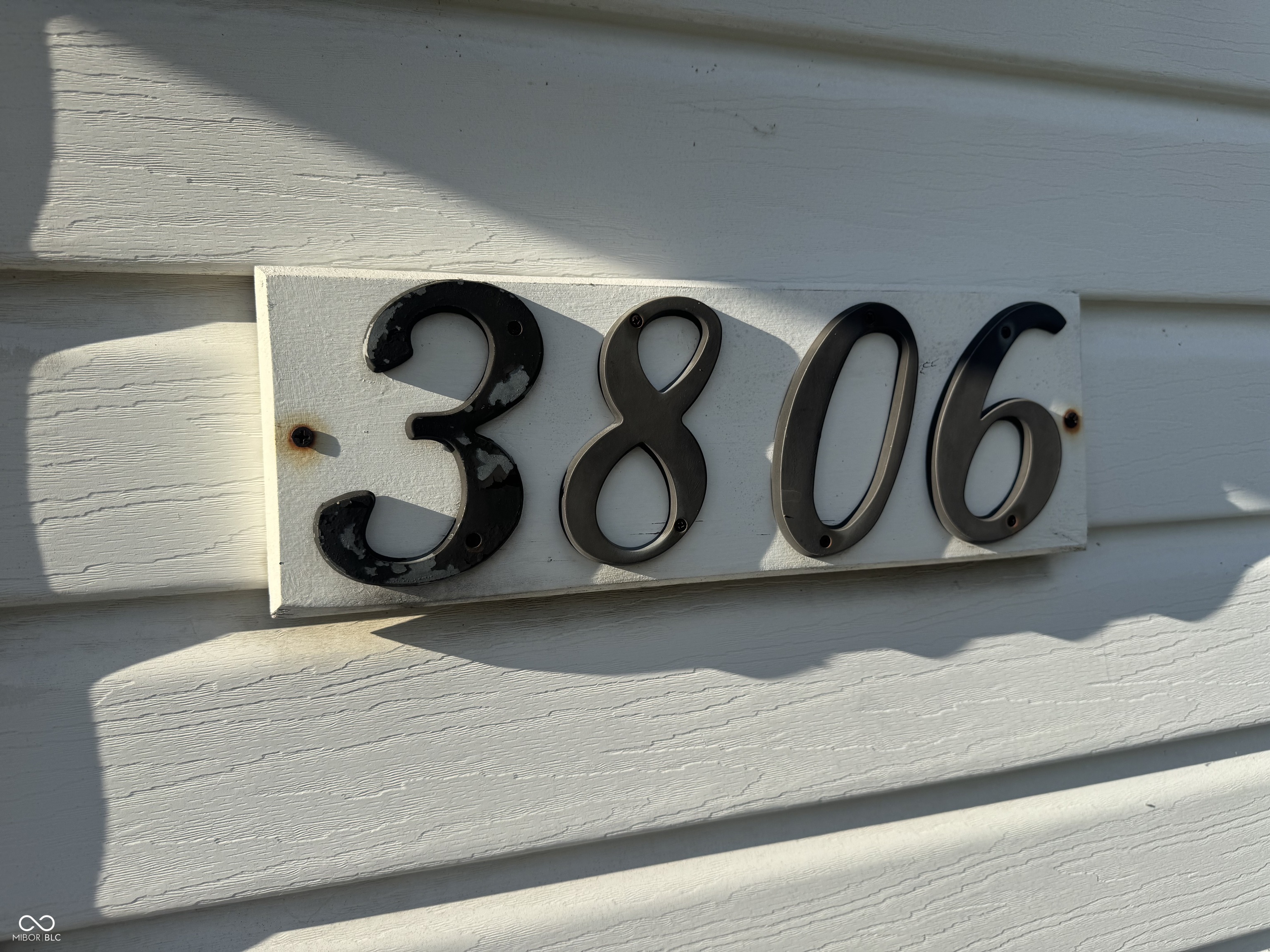 3806 Creston Drive, Indianapolis, IN, 46222 photo 4 of 54