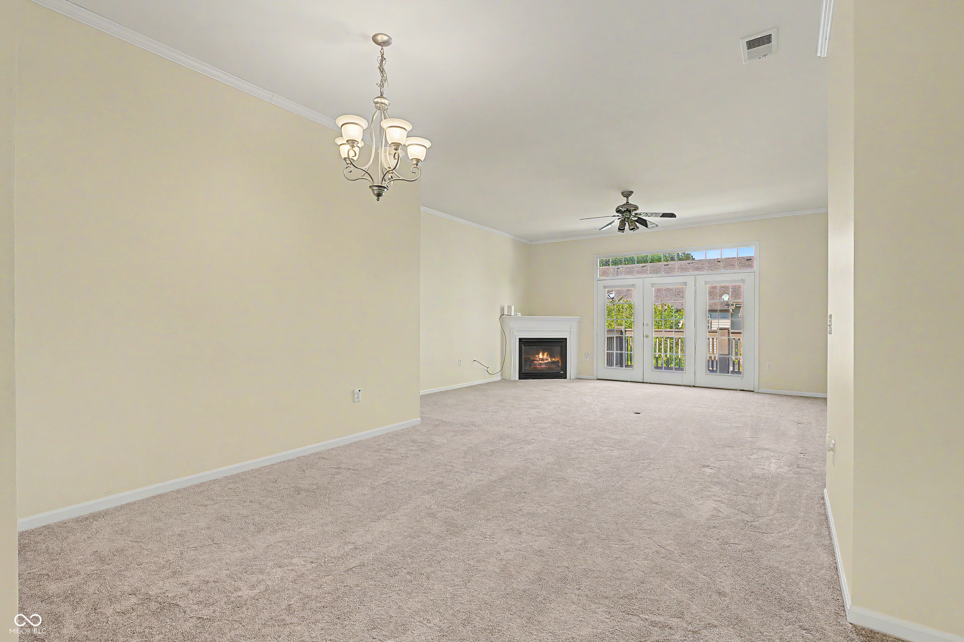 9084 Alcott Court, Fishers, IN, 46037 photo 4 of 23