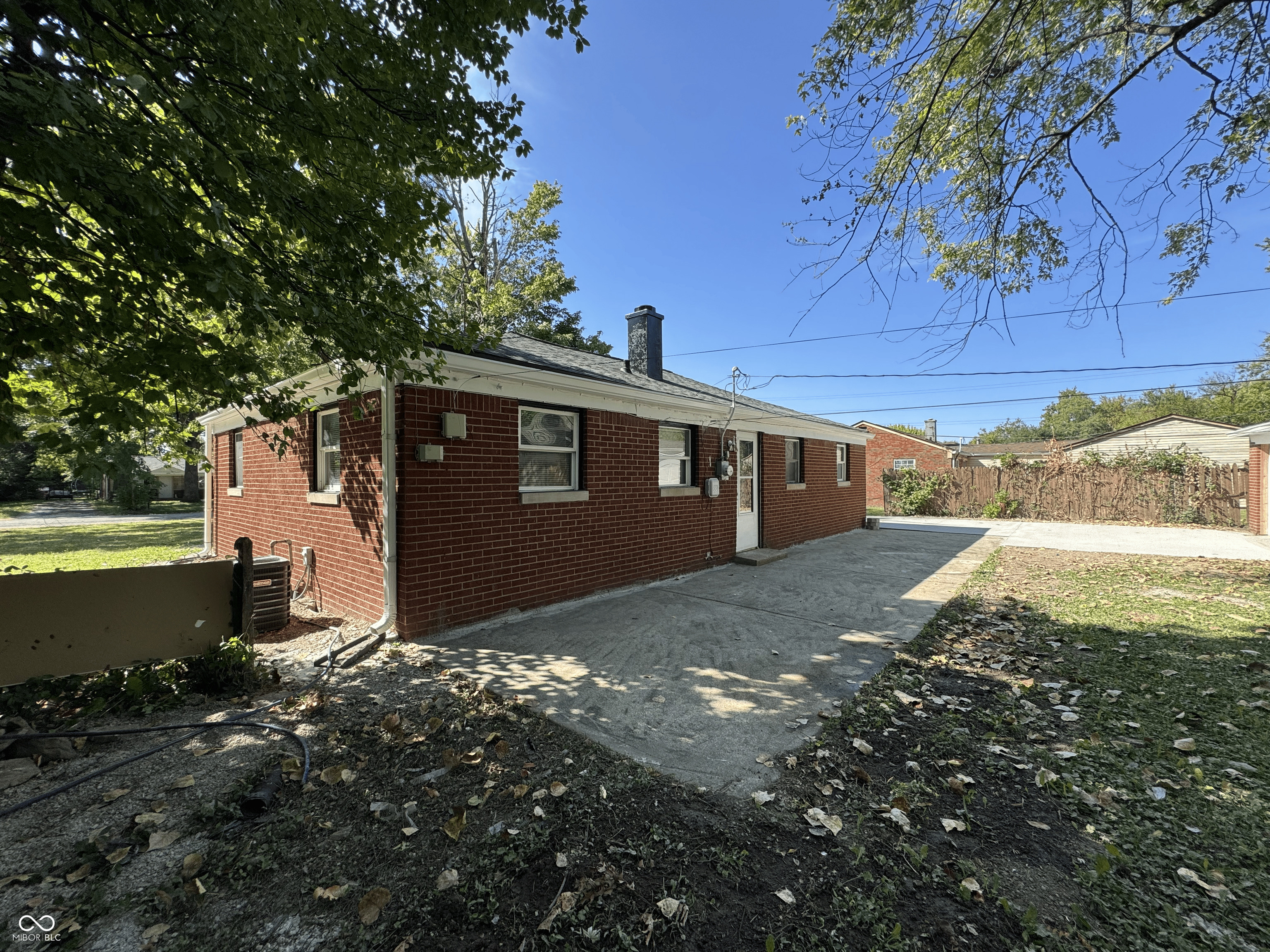 4209 Lesley Avenue, Indianapolis, IN, 46226 photo 4 of 26
