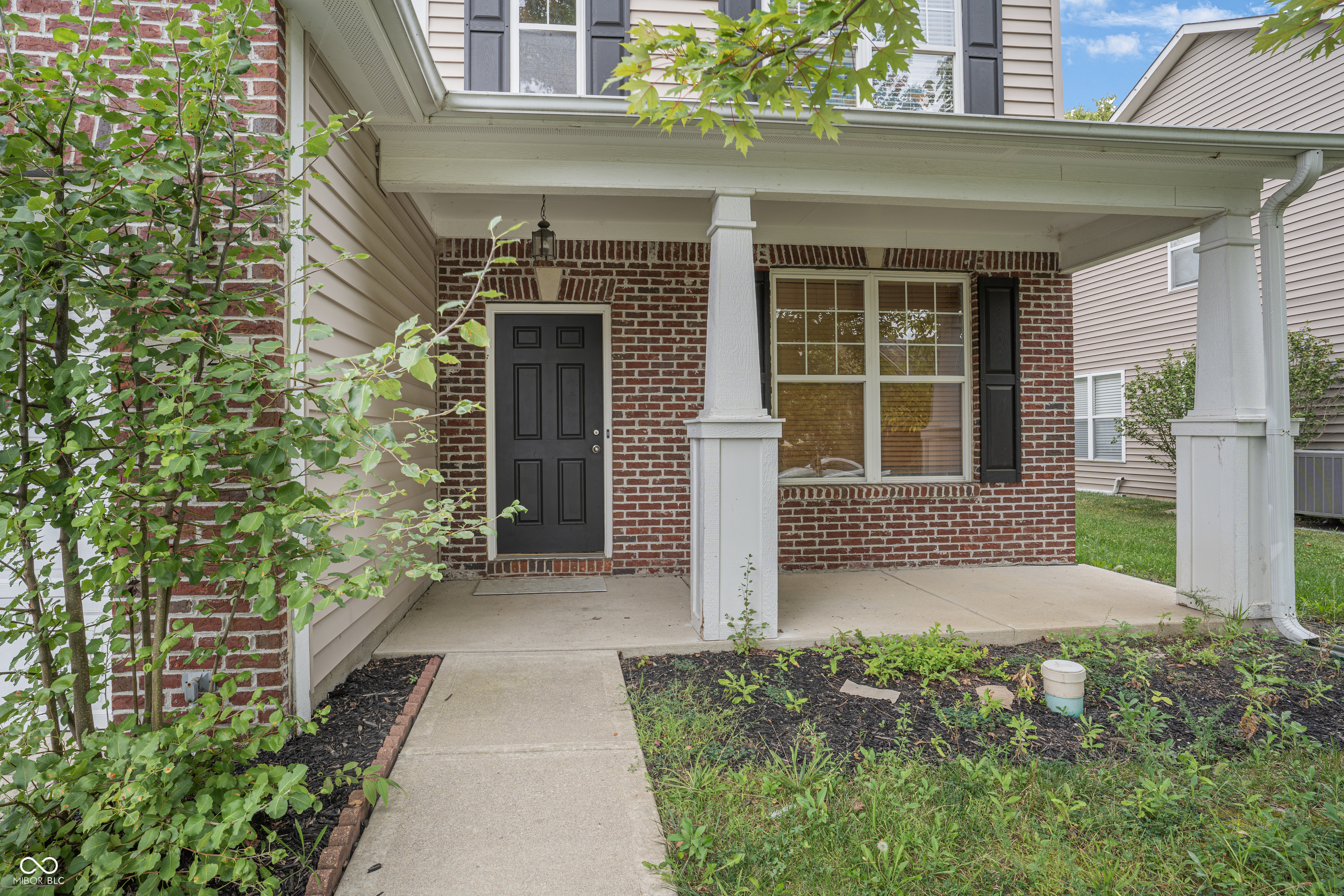 272 Brookview Drive, Brownsburg, IN, 46112 photo 4 of 35