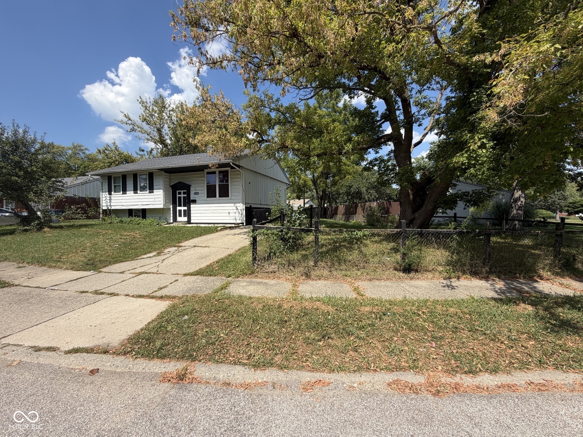 9150 E 34th, Indianapolis, IN, 46235 photo 4 of 8