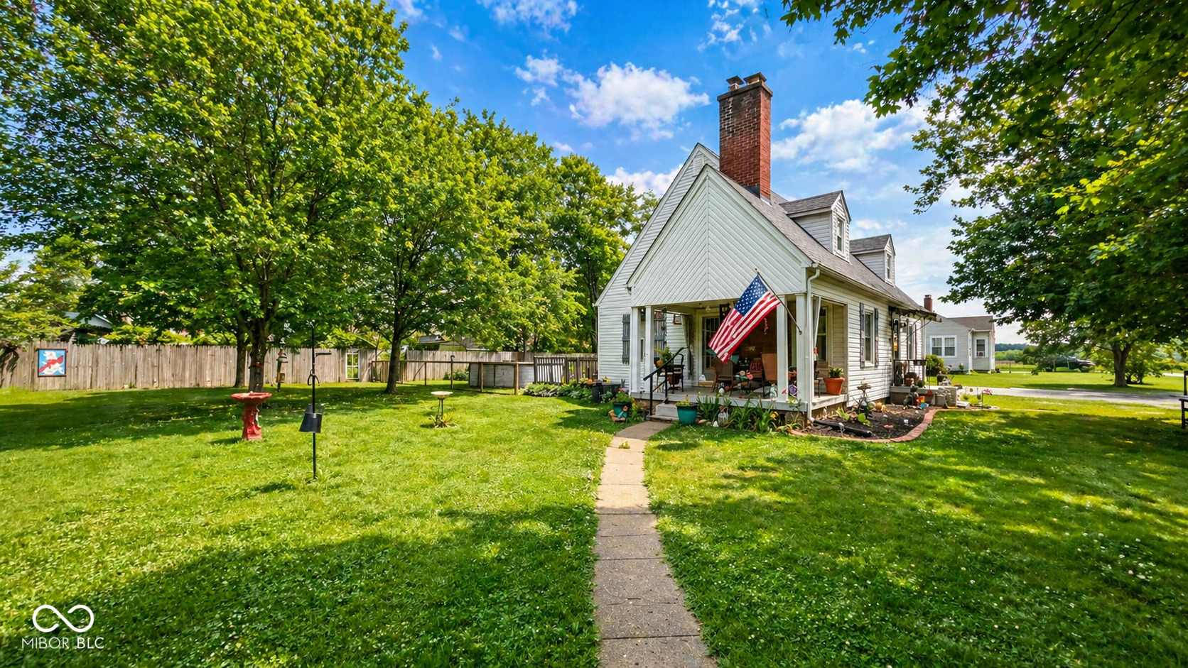 377 S 1st Street, Austin, IN, 47102 photo 4 of 25