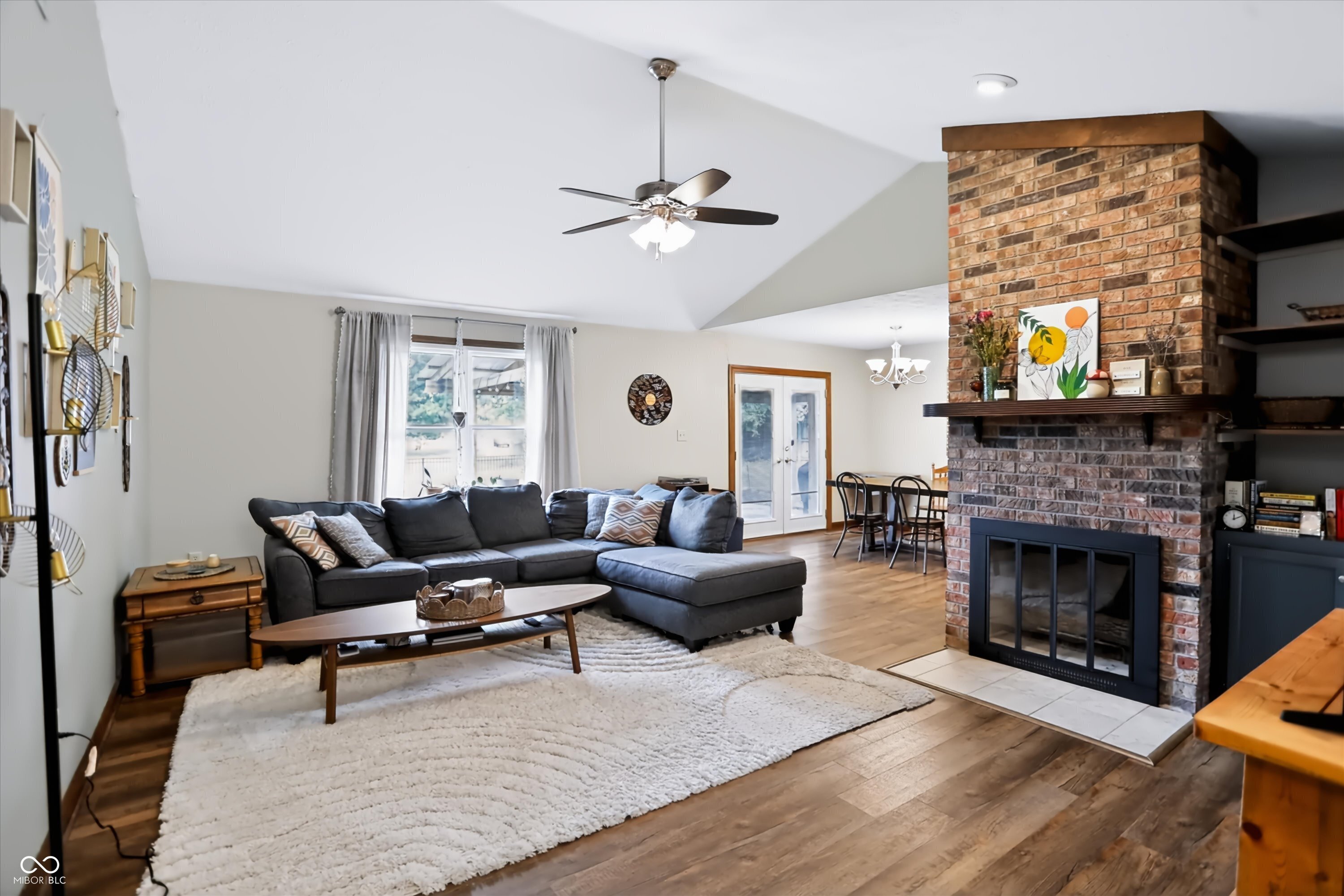 9562 Falkirk Drive, Indianapolis, IN, 46256 photo 4 of 32