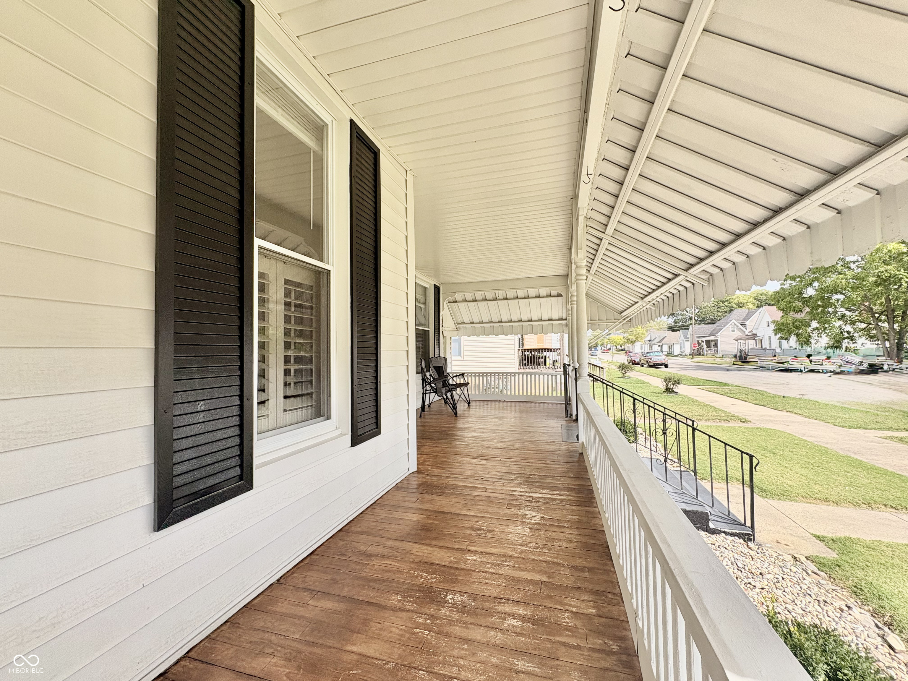 422 W Mechanic Street, Shelbyville, IN, 46176 photo 4 of 32