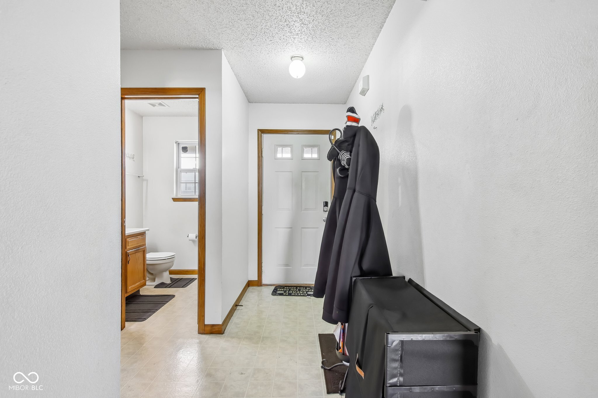 4345 Trace Wood Court, Indianapolis, IN, 46254 photo 4 of 24