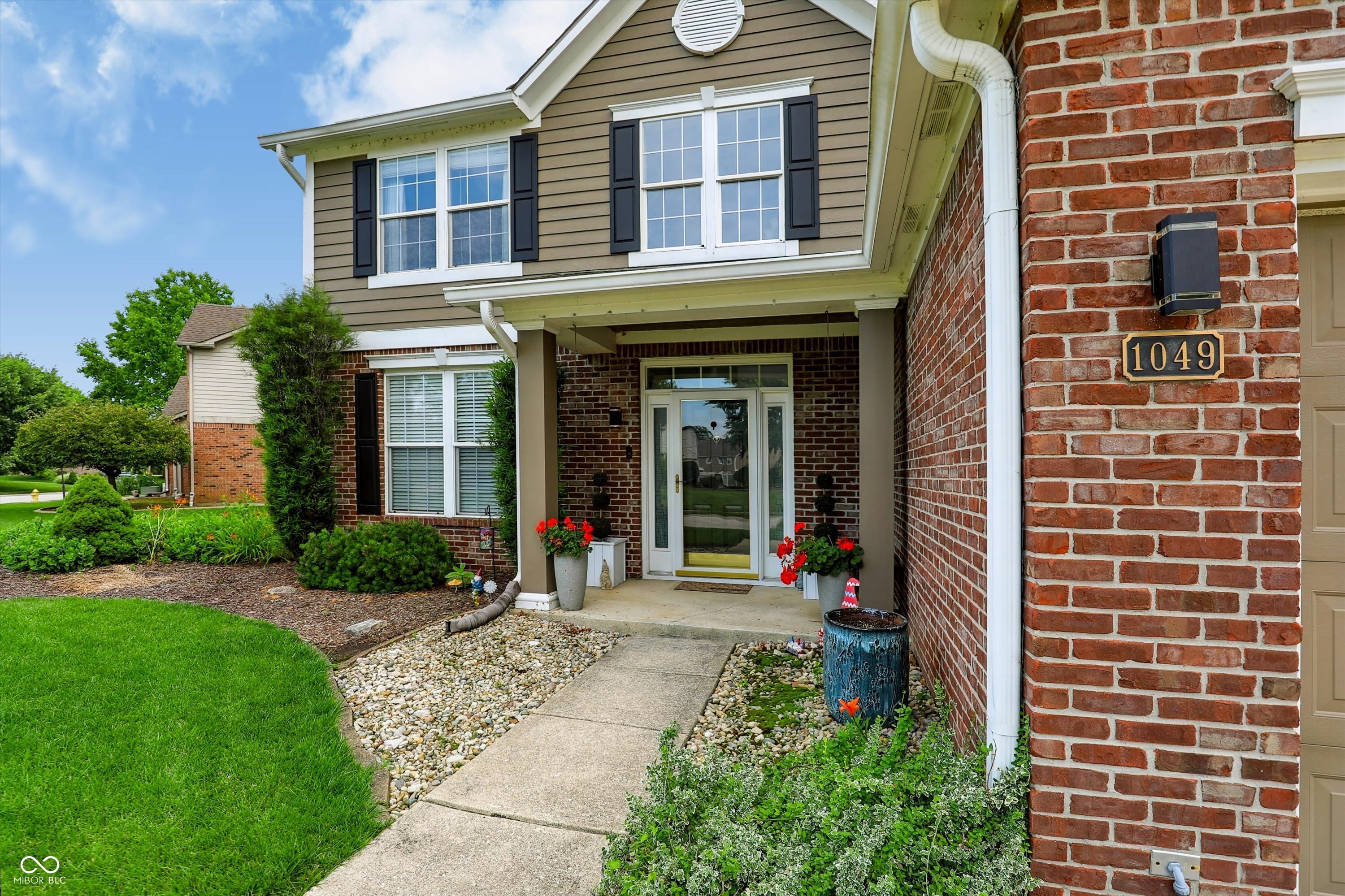 1049 Statesman Drive, Brownsburg, IN, 46112 photo 4 of 86