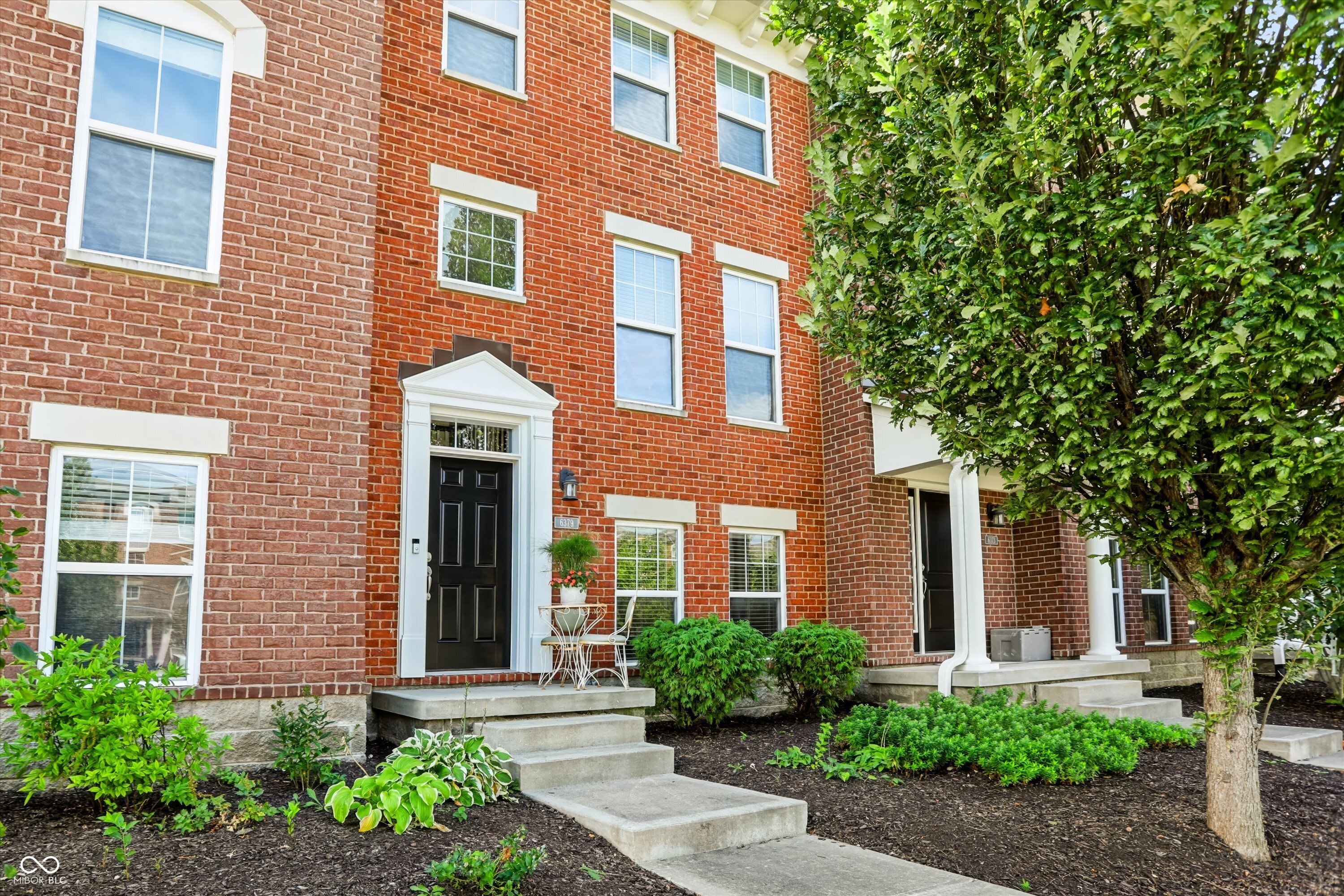 6379 Central Boulevard, Whitestown, IN, 46075 photo 4 of 33